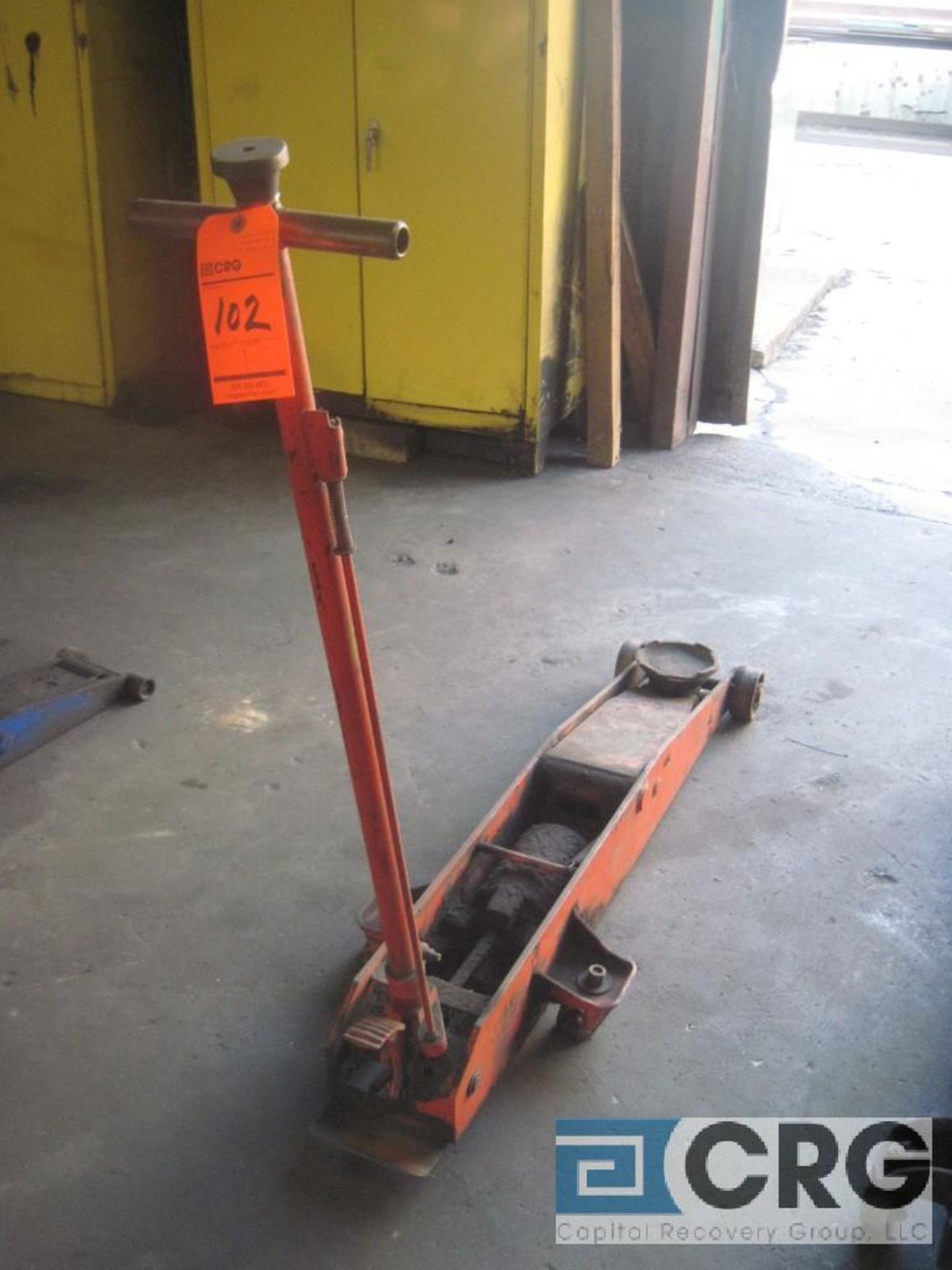 3 ton portable hydraulic floor jack