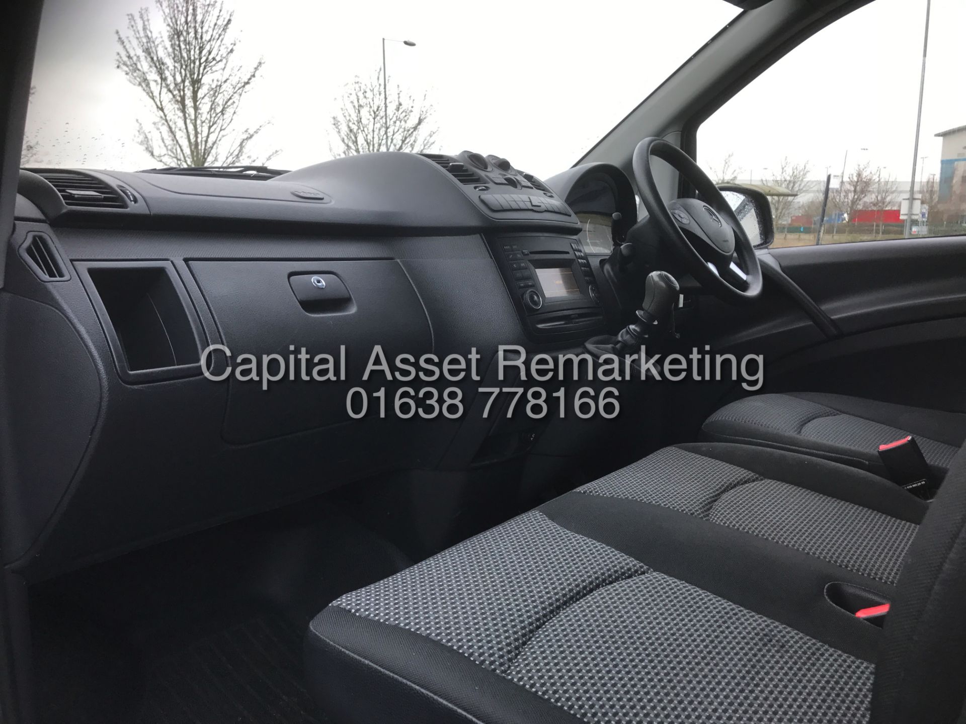 MERCEDES VITO 113CDI "SPORTY VAN" LWB (2014 MODEL - NEW SHAPE) AIR CON - MASSIVE SPEC - LOW MILES - Image 15 of 17