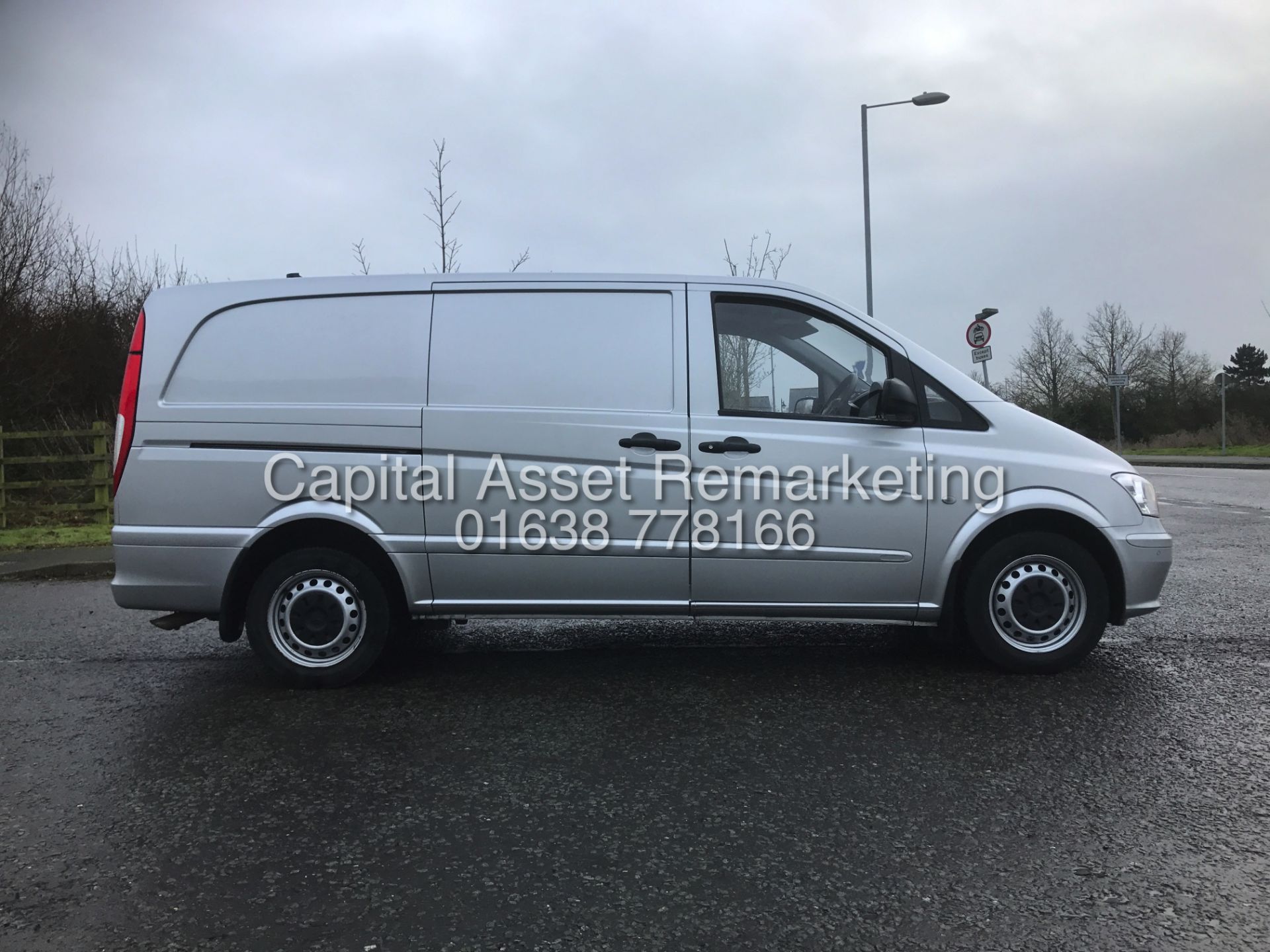 MERCEDES VITO 113CDI "SPORTY VAN" LWB (2014 MODEL - NEW SHAPE) AIR CON - MASSIVE SPEC - LOW MILES - Image 4 of 17