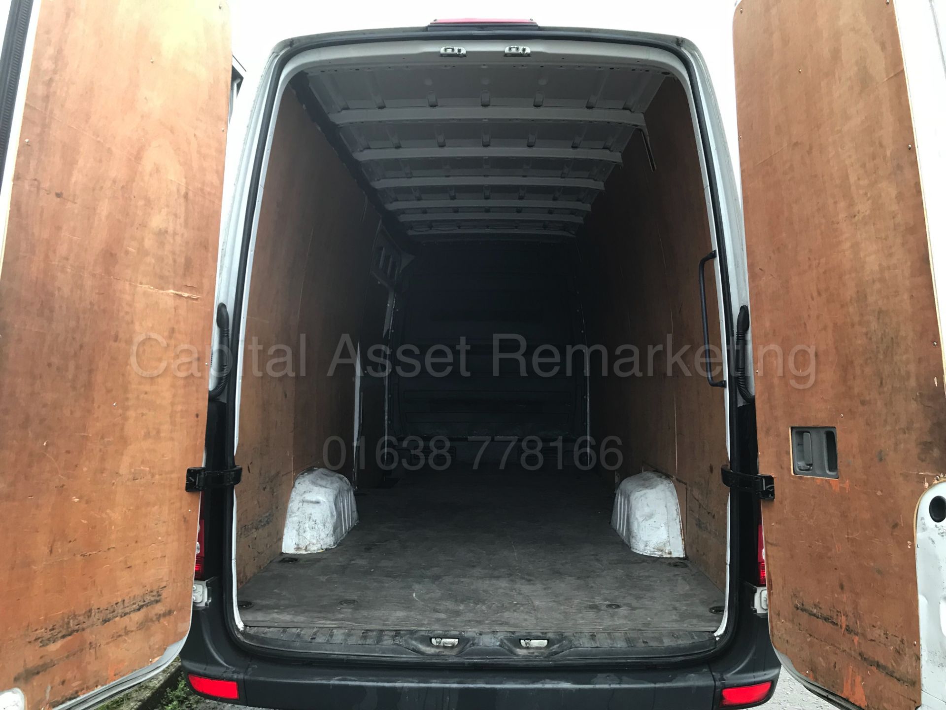 (ON SALE) MERCEDES SPRINTER 313CDI "130BHP - 6 SPEED" LWB / HI TOP (14 REG - NEW SHAPE) LOW MILEAGE - Image 15 of 24