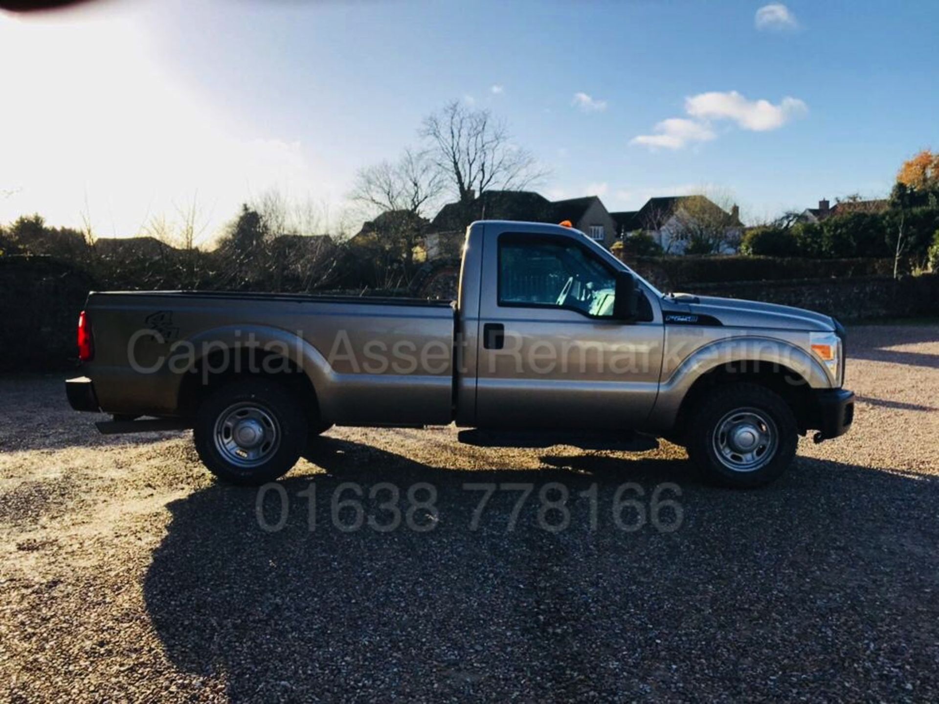 (On Sale) FORD F-250 *SUPER DUTY* '3 SEATER SINGLE CAB - PICK-UP' (2011) *'6.2 V8 (THE BOSS) - AUTO* - Image 3 of 31