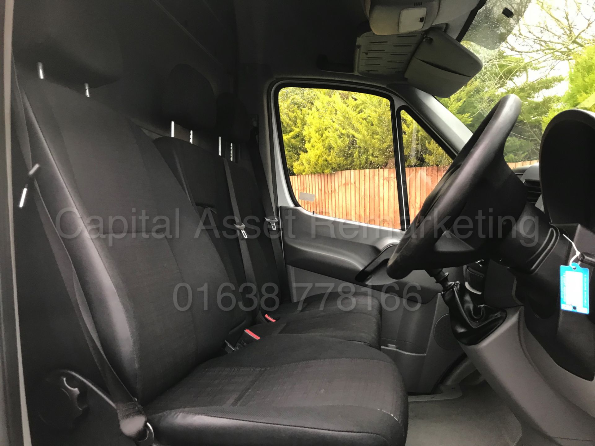 (ON SALE) MERCEDES-BENZ SPRINTER 313 CDI 'LWB HI-ROOF' (2015 - FACELIFT MODEL) '130 BHP' *CRUISE* - Image 15 of 24