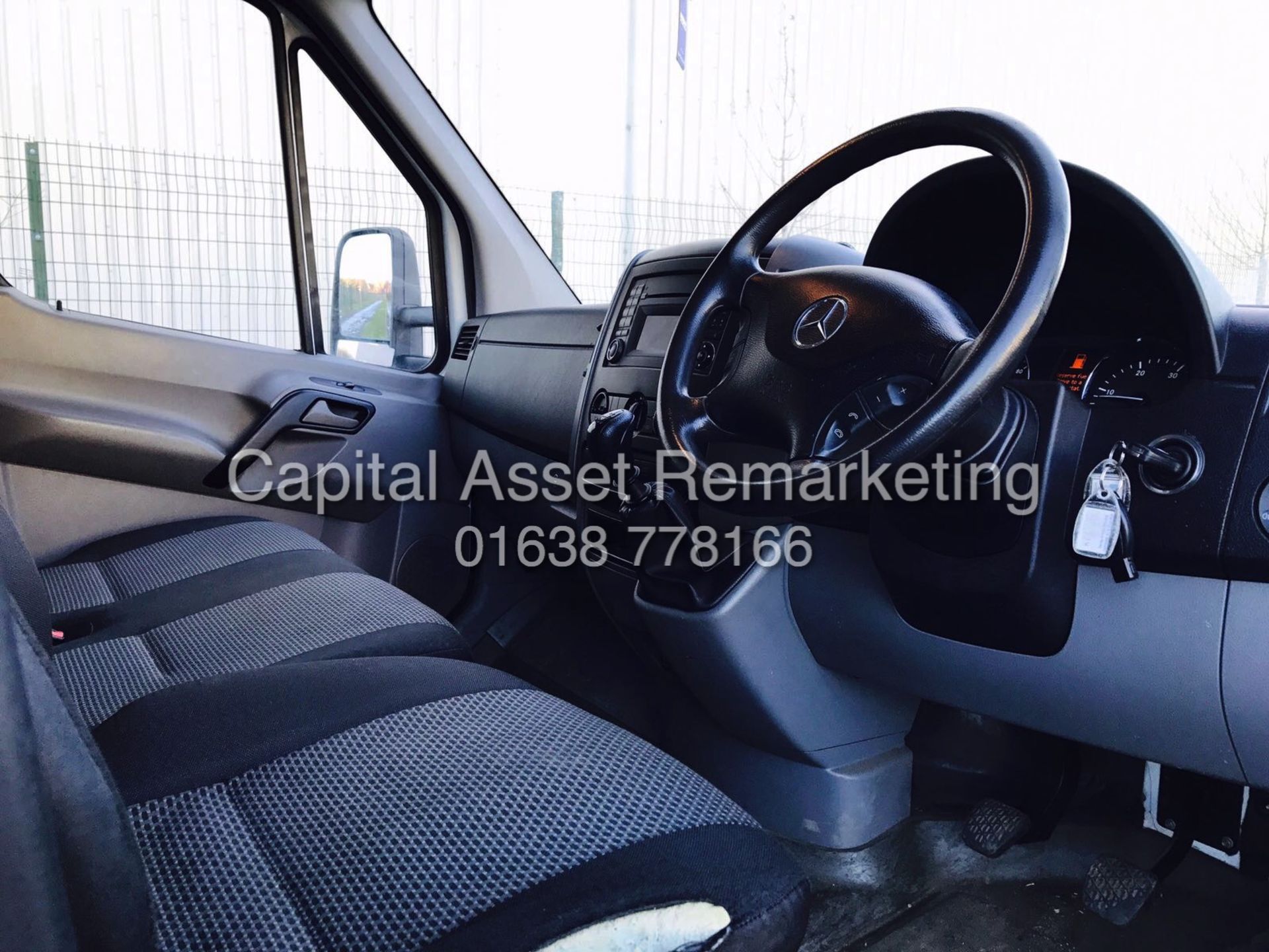 MERCEDES SPRINTER 313CDI "130BHP - 6 SPEED" 14FT LWB LUTON BOX VAN - TAIL LIFT (2013 MODEL) CRUISE - Image 7 of 14