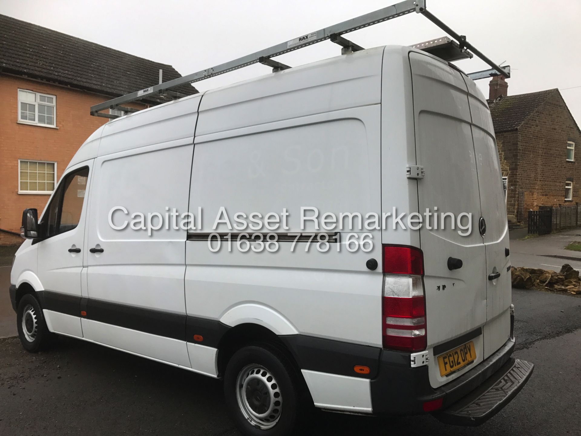 MERCEDES SPRINTER 313CDI "130BHP - 6 SPEED" MWB / HI TOP (12 REG) ONLY 59K MILES FROM NEW - Image 4 of 12