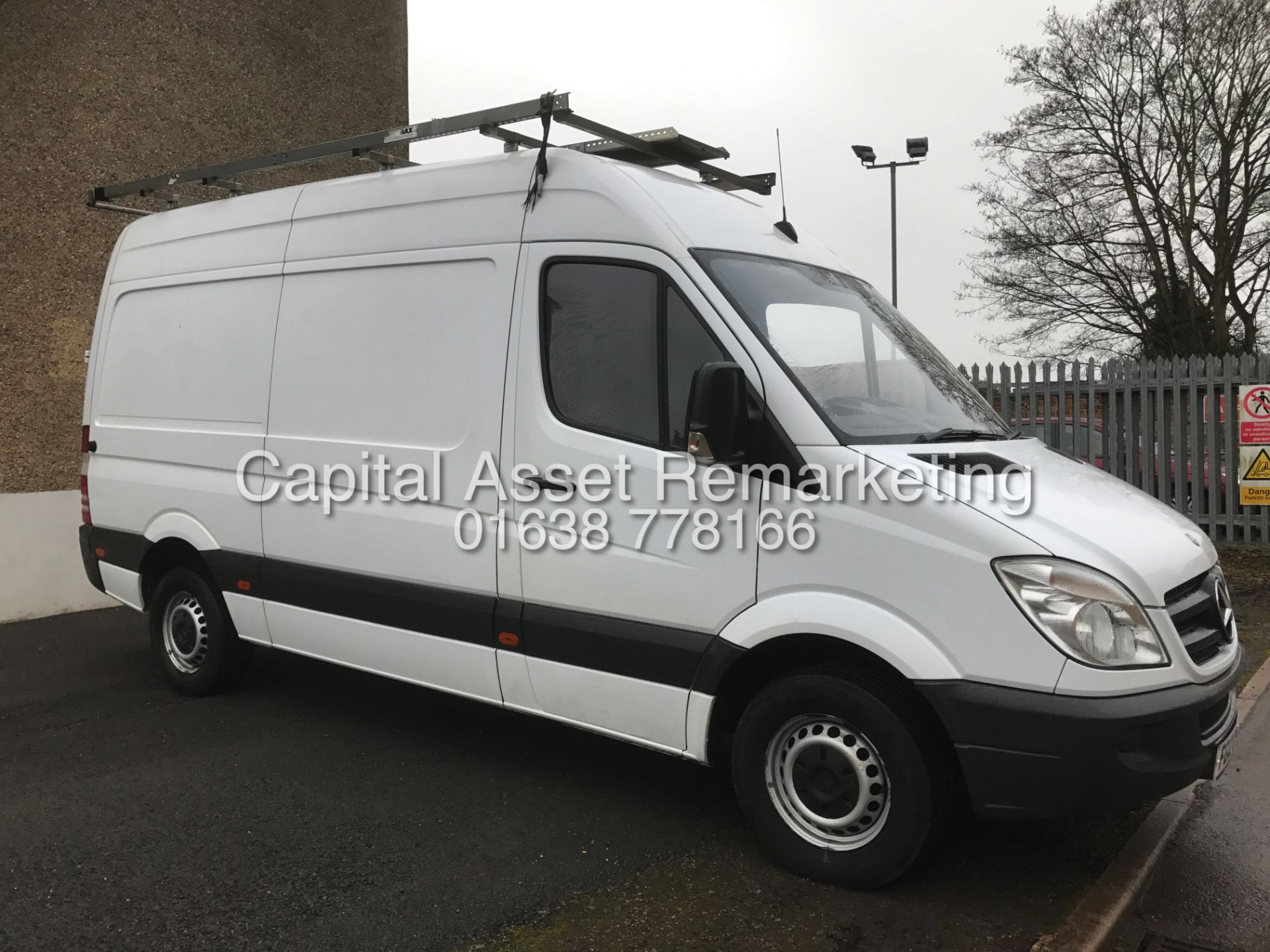 MERCEDES SPRINTER 313CDI "130BHP - 6 SPEED" MWB / HI TOP (12 REG) ONLY 59K MILES FROM NEW