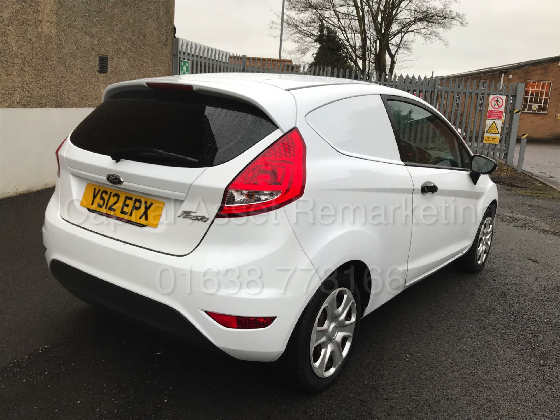 (On Sale) FORD FIESTA 'BASE' VAN (2012 - FACELIFT MODEL) '1.4 TDCI - 70 BHP - 5 SPEED' - Image 10 of 24