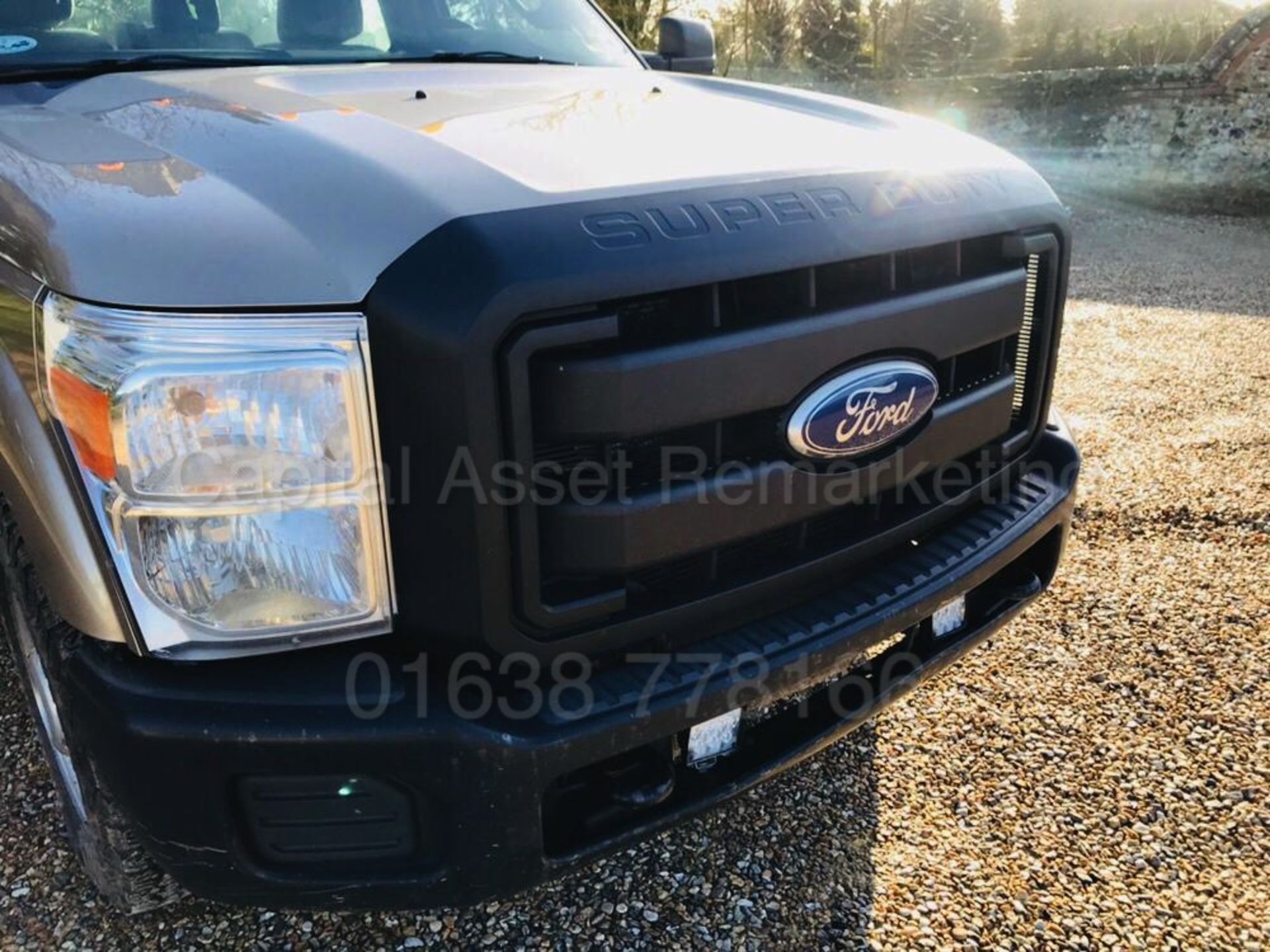 (On Sale) FORD F-250 *SUPER DUTY* '3 SEATER SINGLE CAB - PICK-UP' (2011) *'6.2 V8 (THE BOSS) - AUTO* - Image 12 of 31