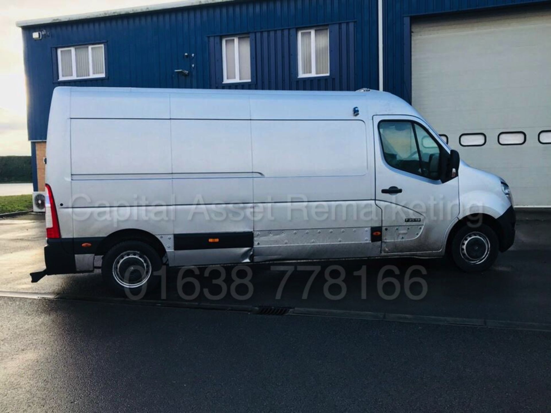 (On Sale) NISSAN NV400 'SE - LWB - FRIDGE / FREEZER VAN' (2014 MODEL) '2.3 DCI - 125 BHP - 6 SPEED' - Image 8 of 33