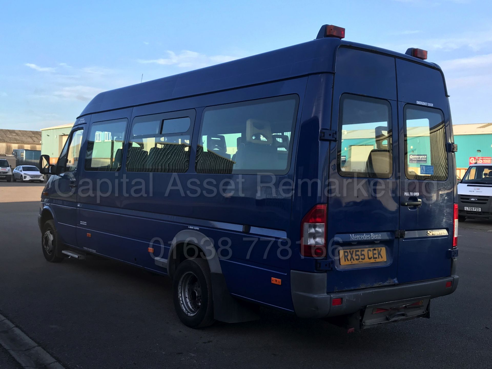 (On Sale) MERCEDES SPRINTER 411 CDI '16 SEATER BUS' (2006 MODEL) 'COACH INTERIOR -CHAIR LIFT' *COIF* - Image 7 of 29