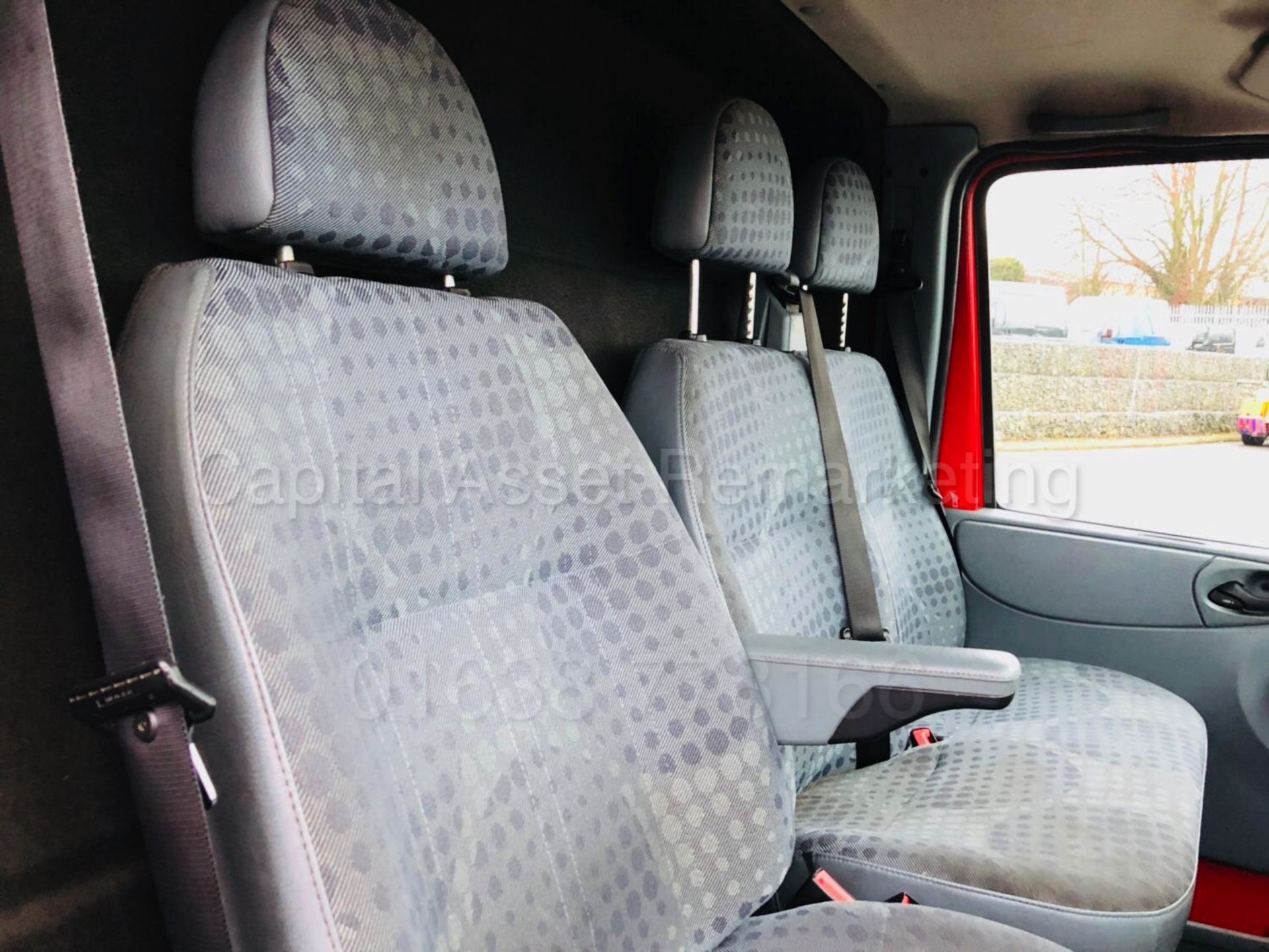 FORD TRANSIT 155 T350 'XLWB HI-ROOF - JUMBO' (2014 MODEL) '2.2 TDCI - 155 BHP - 6 SPEED' - Image 8 of 12