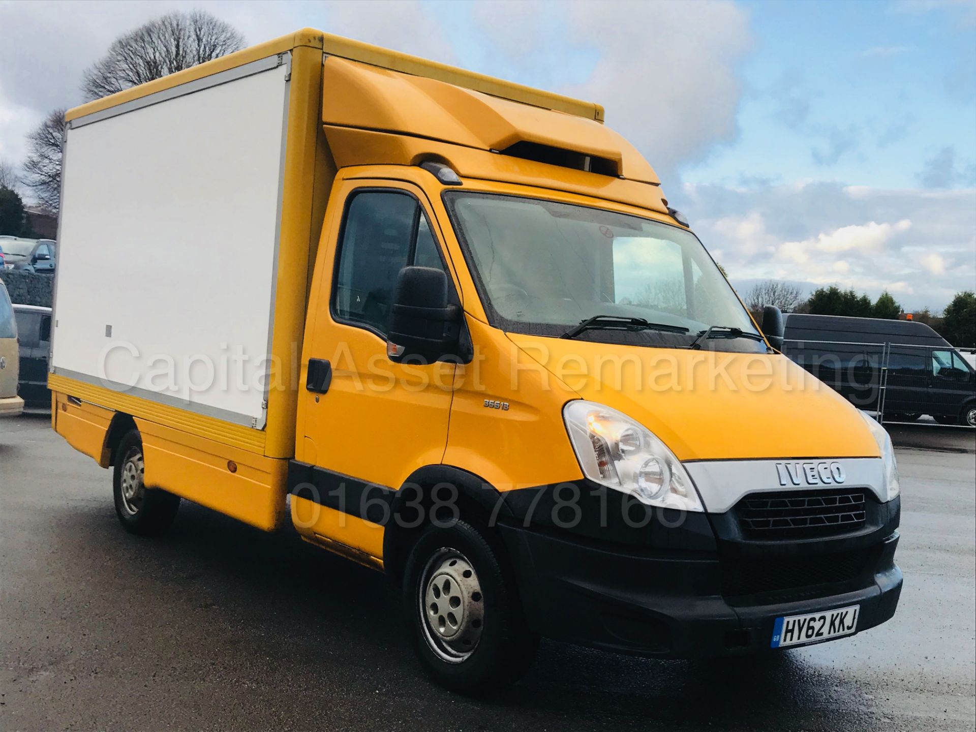 IVECO DAILY 35S13 'FRIDGE / CHILLER BOX' (2013 MODEL) '2.3 DIESEL - 127 BHP - 6 SPEED' (1 OWNER) - Image 9 of 23