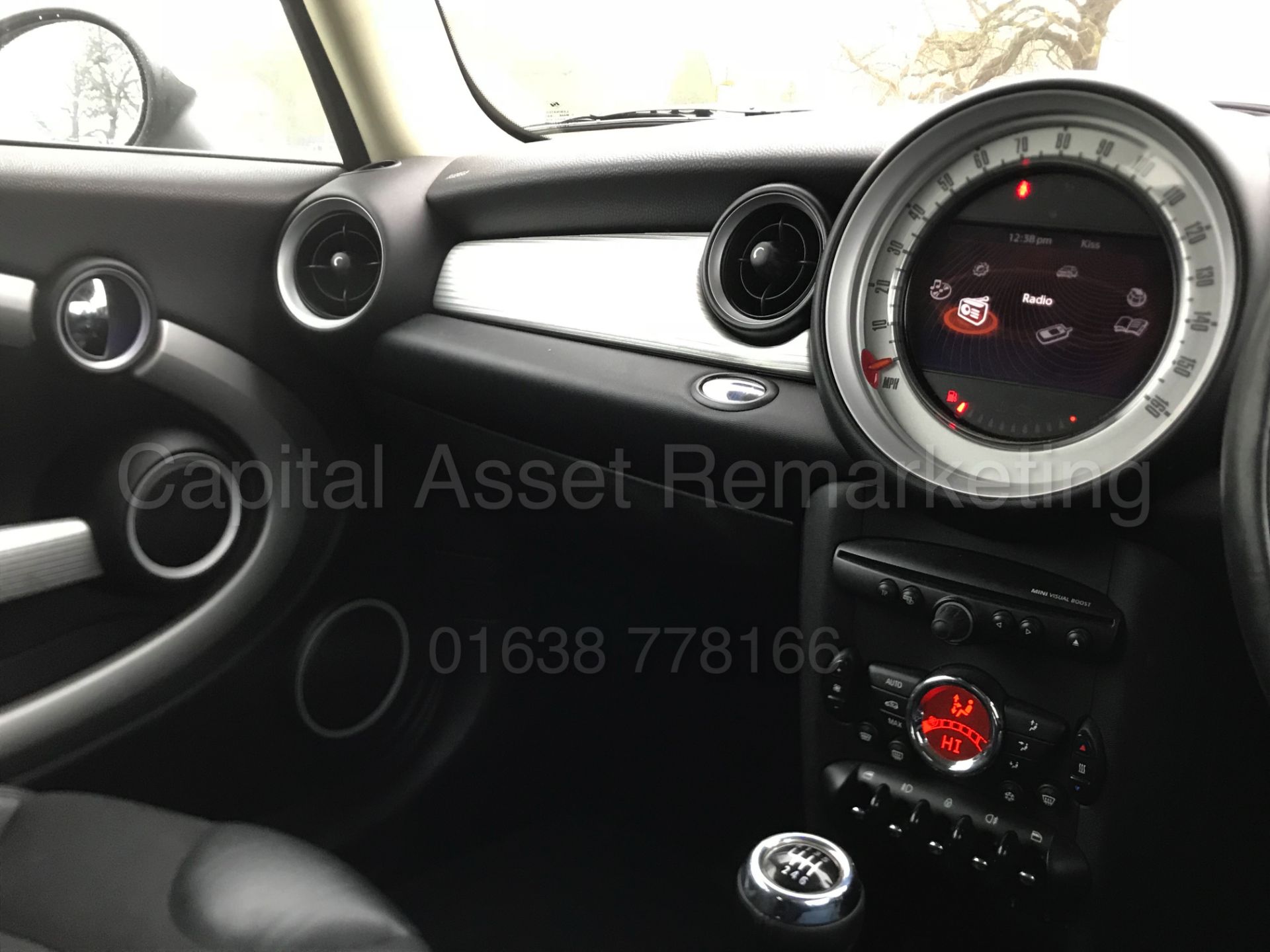 MINI COOPER D '3 DOOR HATCHBACK' (2011 MODEL) '1.6 DIESEL - 6 SPEED' **AIR CON** (NO VAT) - Image 23 of 29