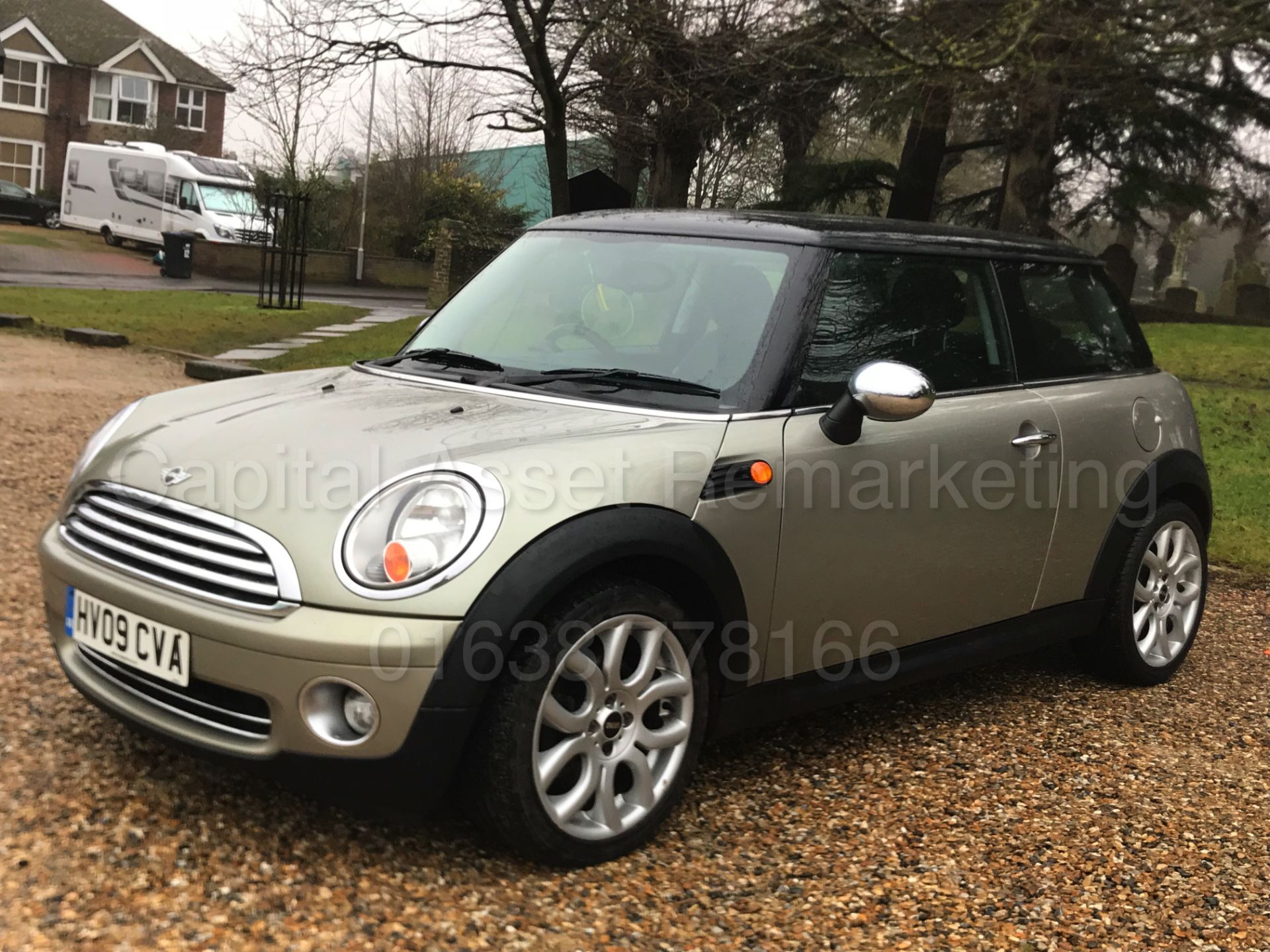 (On Sale) MINI COOPER '3 DOOR HATCHBACK' (2009) '1.6 PETROL -120 BHP - 6 SPEED' **AIR CON** (NO VAT) - Image 3 of 27