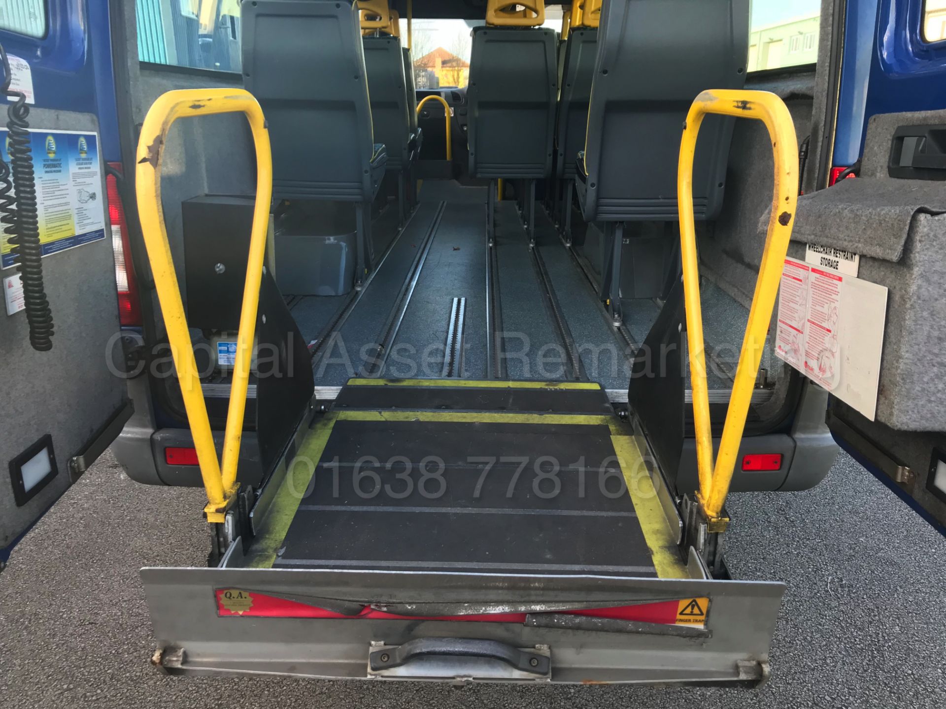(On Sale) MERCEDES SPRINTER 411 CDI '16 SEATER BUS' (2006 MODEL) 'COACH INTERIOR -CHAIR LIFT' *COIF* - Image 20 of 29