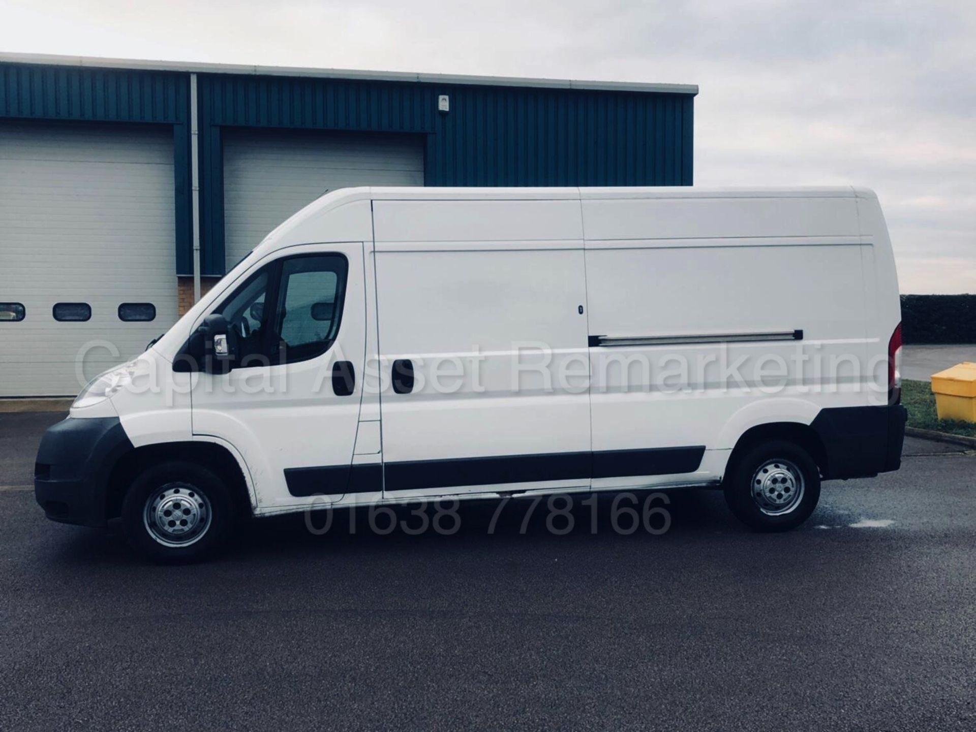 CITREON RELAY 35 'LWB HI-ROOF' (2012 - 12 REG) '2.2 HDI - 130 BHP - 6 SPEED' **ELECTRIC PACK** - Image 2 of 20