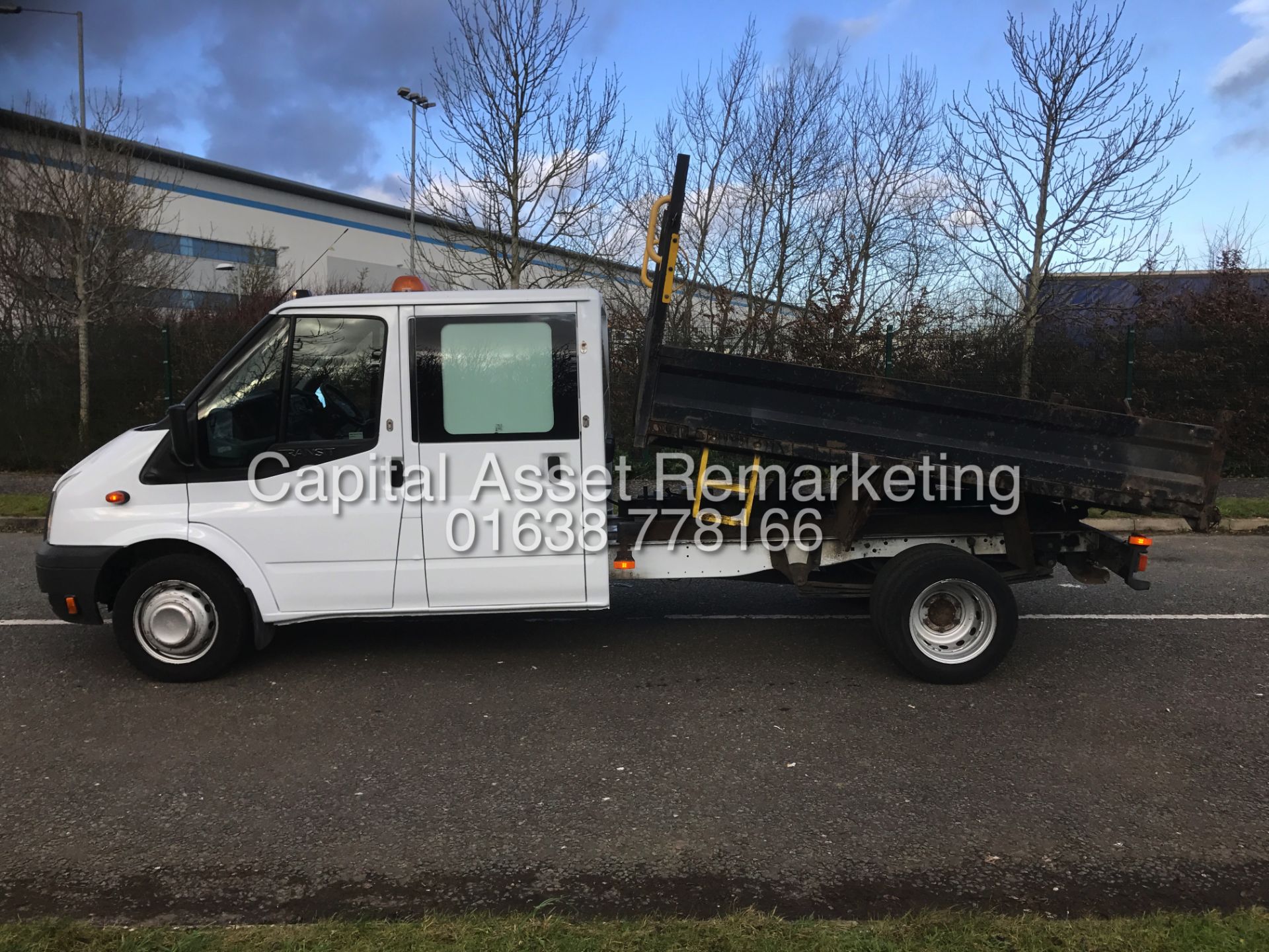 FORD TRANSIT 2.2TDCI T350 LWB DOUBLE CAB "TWIN WHEEL TIPPER" 13 REG - 1 OWNER - 6 SPEED - Image 6 of 19