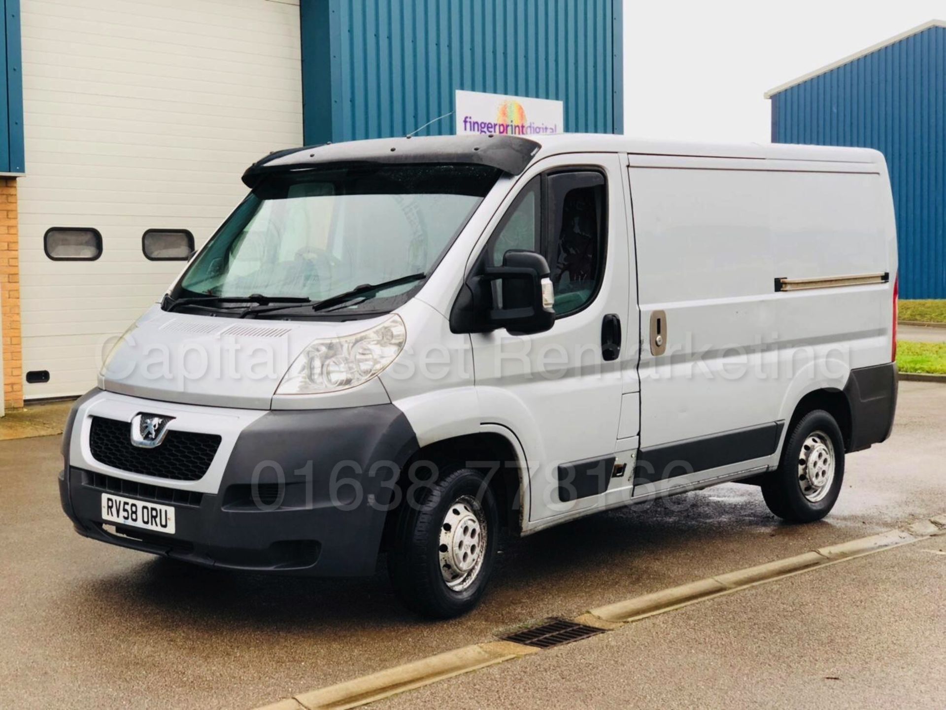 PEUGEOT BOXER 'PROFESSIONAL' (2009 MODEL) '2.2 HDI - 100 BHP' **AIR CON** (NO VAT - SAVE 20%) - Image 3 of 11