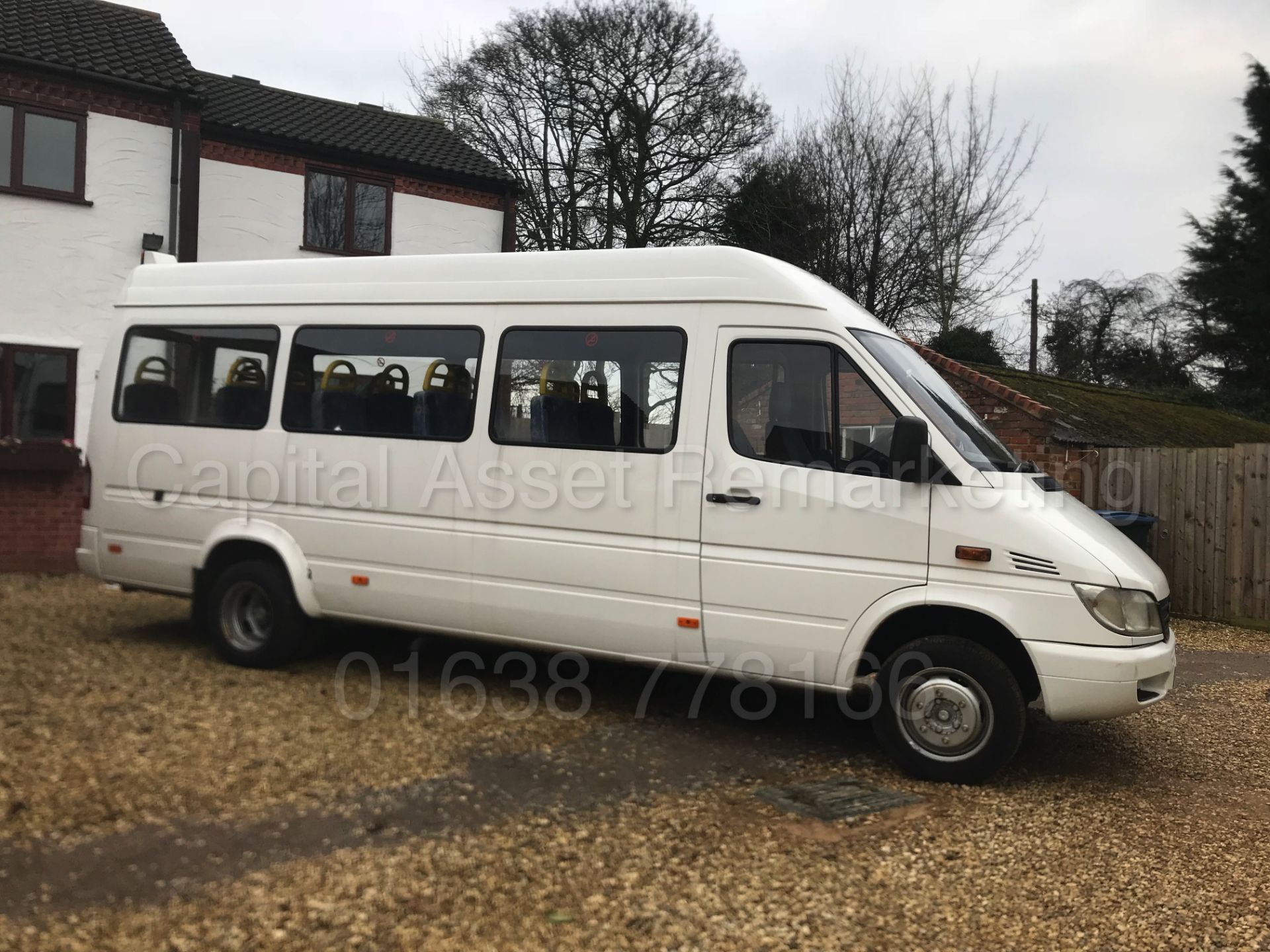(ON SALE) MERCEDES-BENZ 411 CDI 'LWB - 16 SEATER MINI-BUS' (2004 MODEL) 'COACH INTERIOR' WHEEL CHAIR - Image 7 of 25