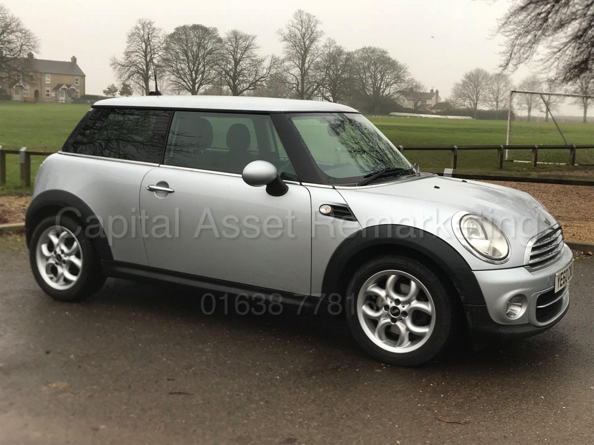 MINI COOPER D '3 DOOR HATCHBACK' (2011 MODEL) '1.6 DIESEL - 6 SPEED' **AIR CON** (NO VAT) - Image 10 of 29