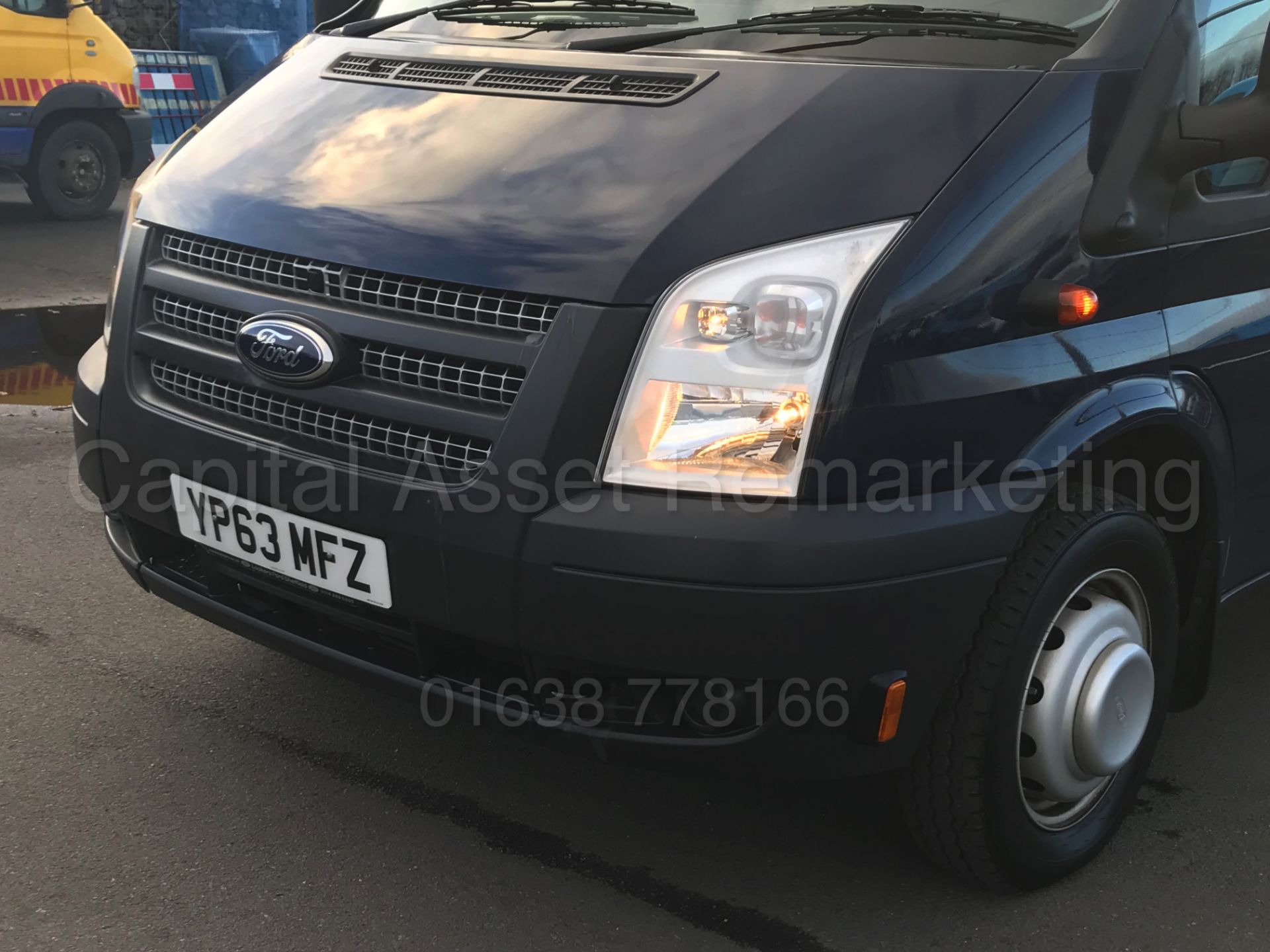 (On Sale) FORD TRANSIT 135 T430 'XLWB -17 SEATER MINI-BUS' (2014 MODEL) '1 OWNER' *5,000 MILES ONLY* - Image 13 of 36