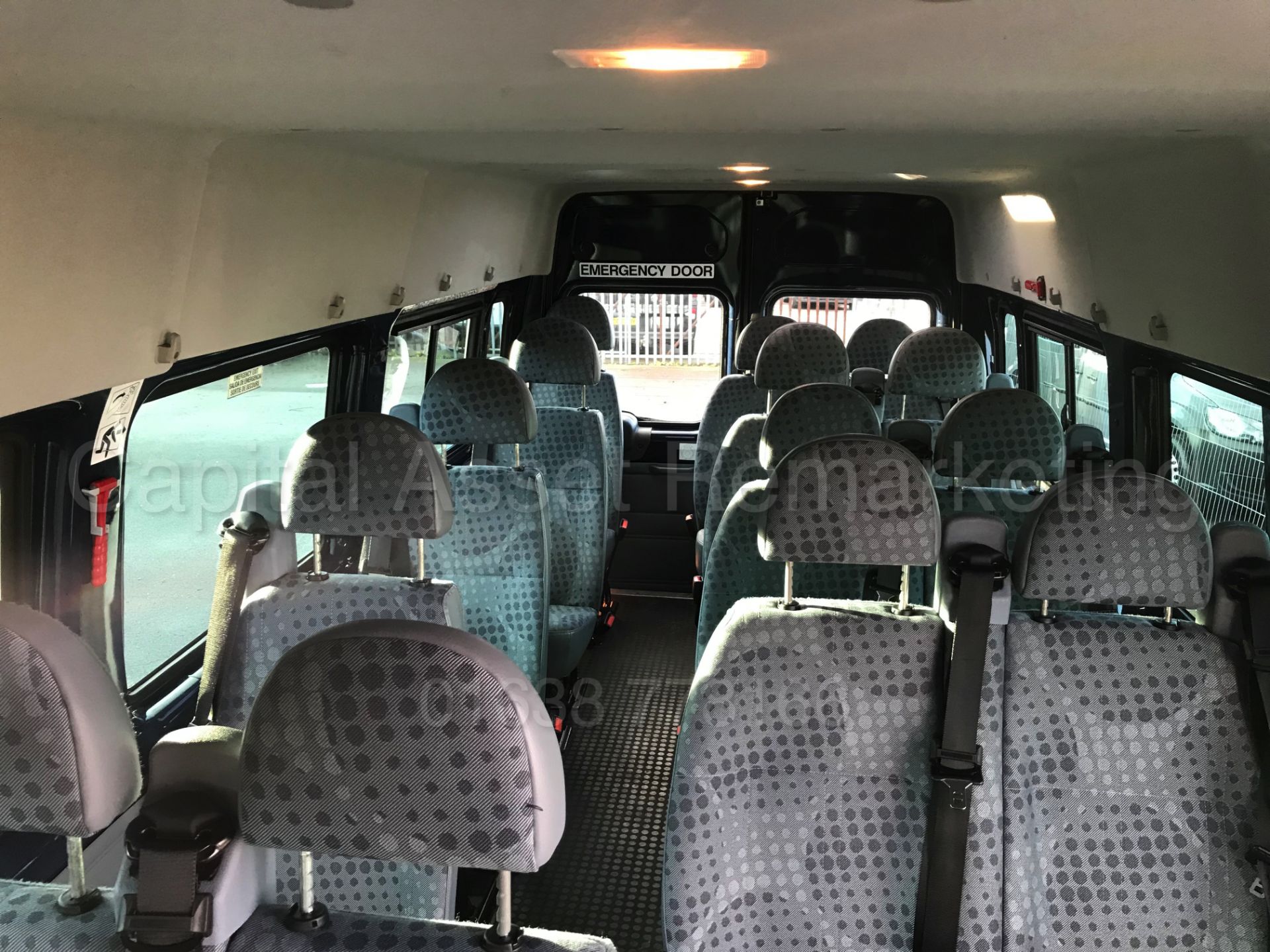 (On Sale) FORD TRANSIT 135 T430 'XLWB -17 SEATER MINI-BUS' (2014 MODEL) '1 OWNER' *5,000 MILES ONLY* - Image 21 of 36