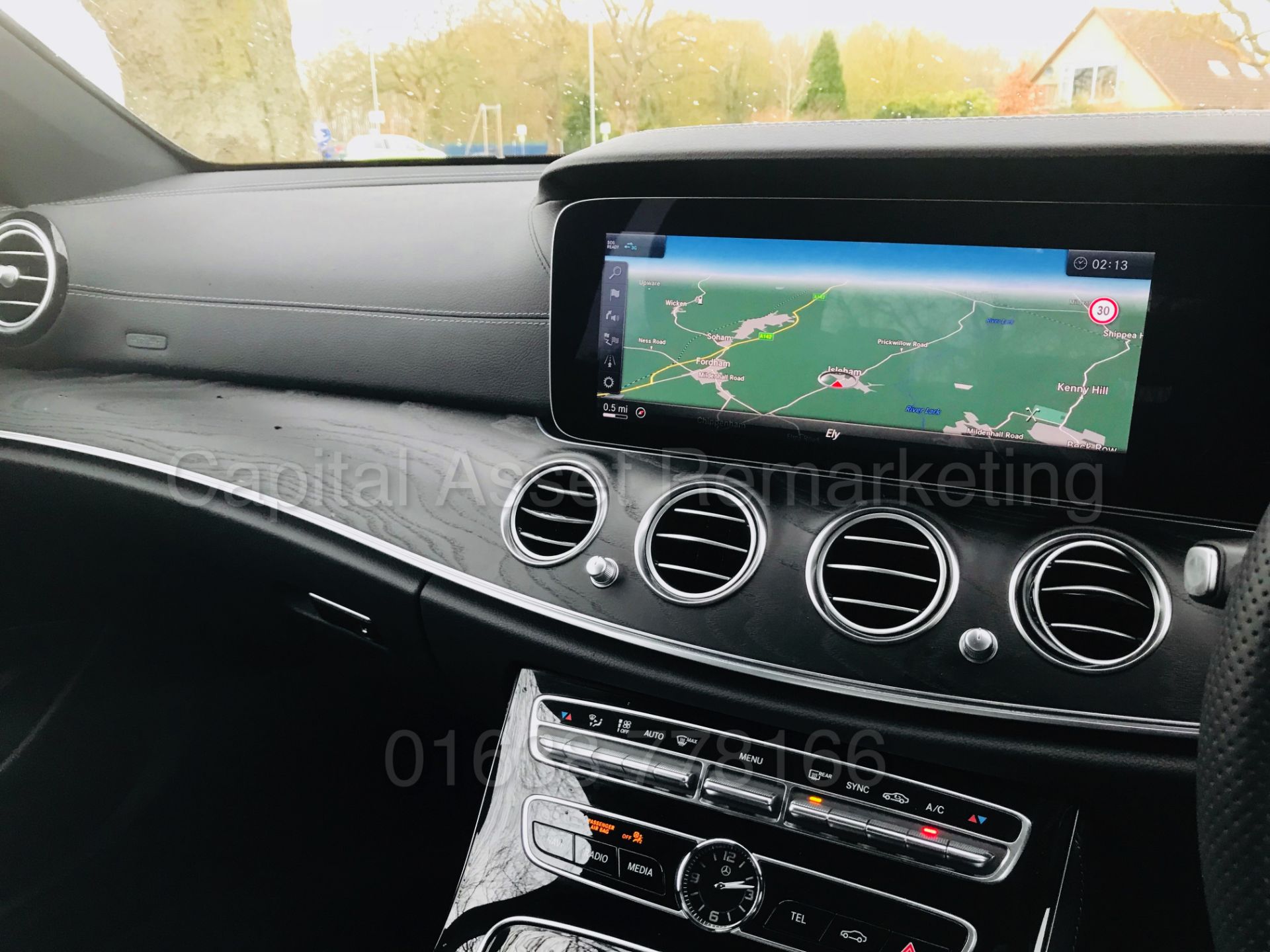 MERCEDES-BENZ E220D 'AMG PREMIUM PLUS' (2017 - 67 REG) '9-G TRONIC - SAT NAV - PAN ROOF' *HUGE SPEC* - Bild 47 aus 60