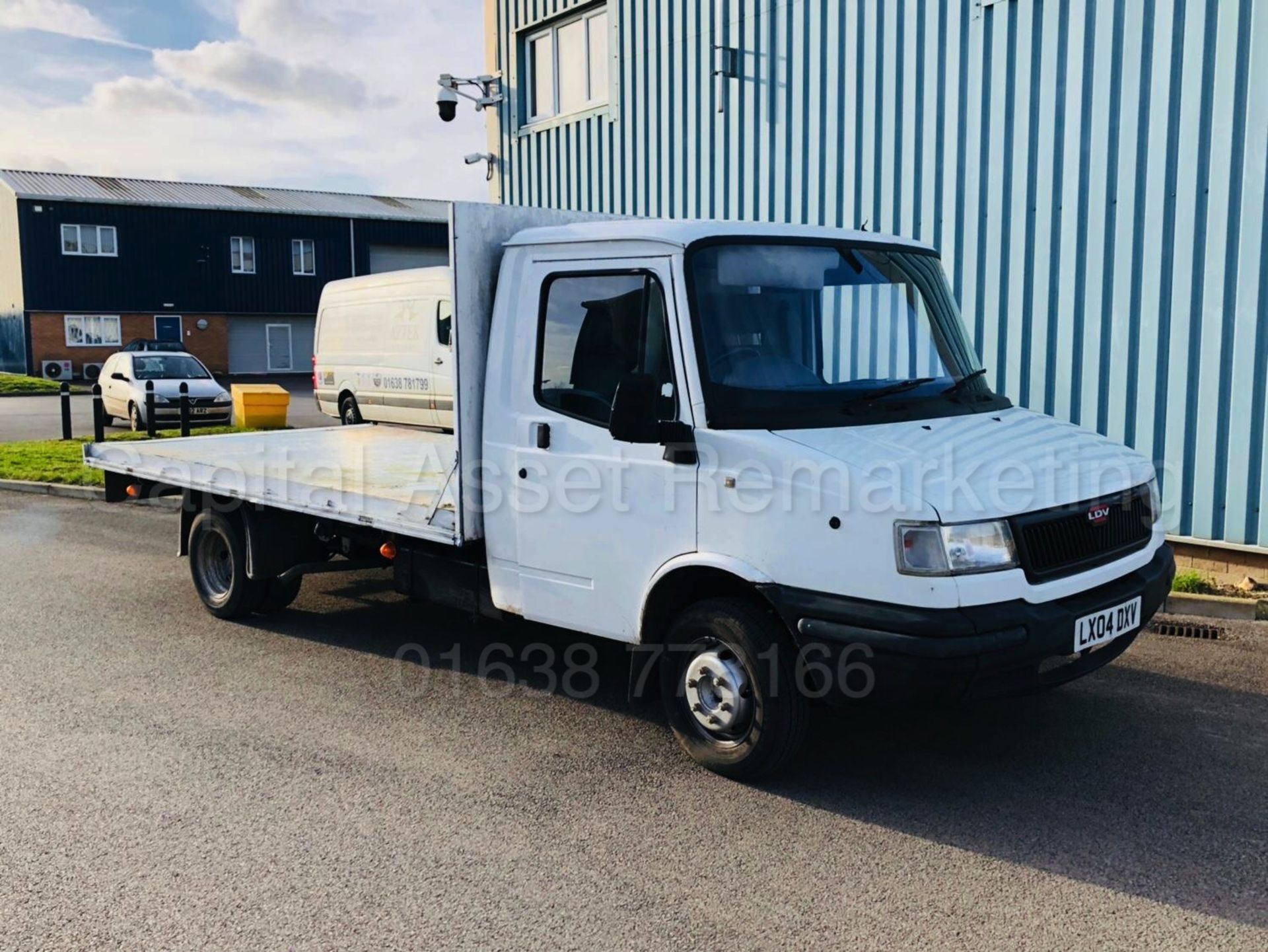 (On Sale) LDV CONVOY 400 'LWB - FLATBED TRUCK' (2004) '2.4 TDCI - 5 SPEED' (NO VAT - SAVE 20%) - Image 7 of 13