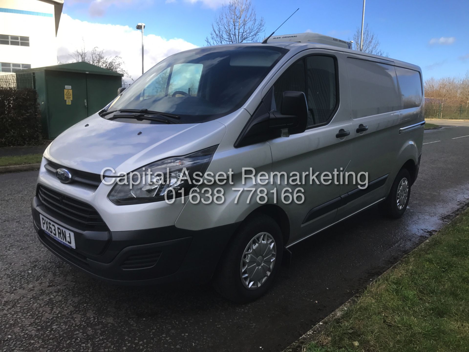 FORD TRANSIT CUSTOM 2.2TDCI "125BHP" FIRDGE VAN (2014 MODEL - NEW SHAPE) 1 OWNER - OVERNIGHT STANDBY - Image 3 of 18