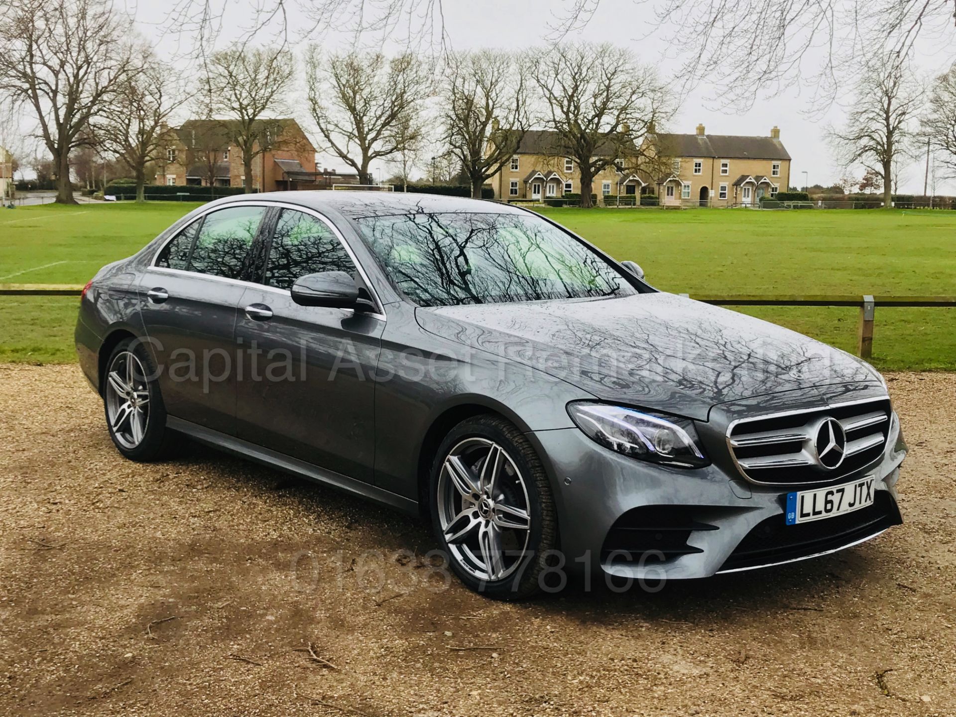 MERCEDES-BENZ E220D 'AMG PREMIUM PLUS' (2017 - 67 REG) '9-G TRONIC - SAT NAV - PAN ROOF' *HUGE SPEC* - Bild 2 aus 60