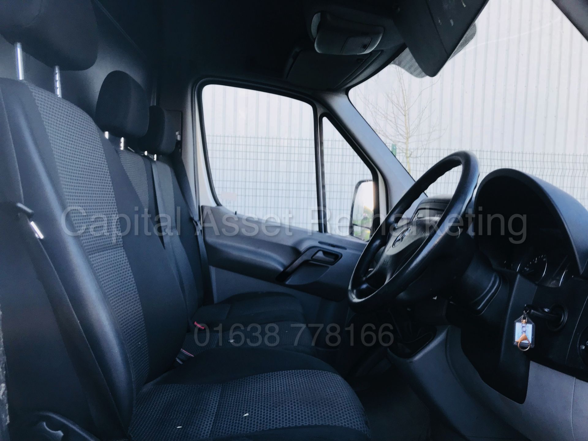 (ON SALE) MERCEDES-BENZ SPRINTER 313 CDI 'LWB HI-ROOF' (2014 MODEL) '130 BHP -6 SPEED'CRUISE CONTROL - Bild 17 aus 25