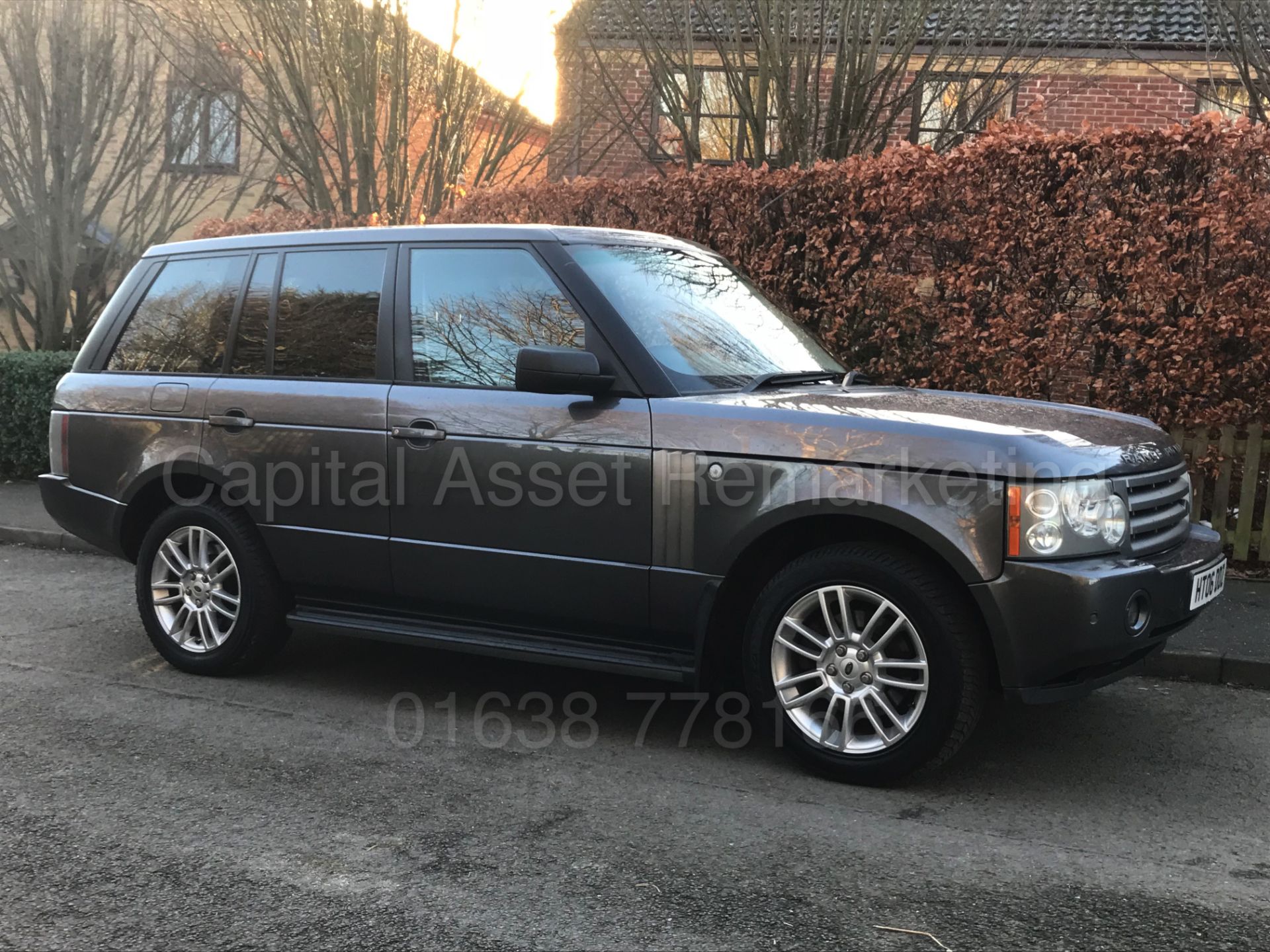 (ON Sale) RANGE ROVER VOGUE (2006) '4.4 V8 - 306 BHP - AUTO - LEATHER - SAT NAV' (NO VAT - SAVE 20%) - Image 8 of 39