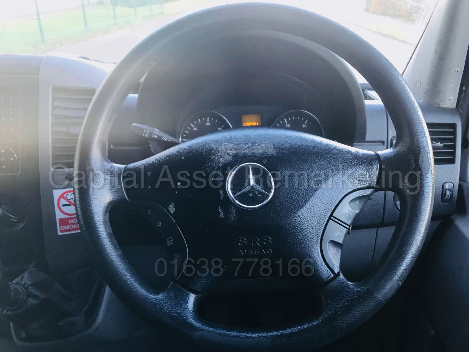 (ON SALE) MERCEDES-BENZ SPRINTER 313 CDI 'LWB HI-ROOF' (2014 MODEL) '130 BHP -6 SPEED'CRUISE CONTROL - Image 23 of 25