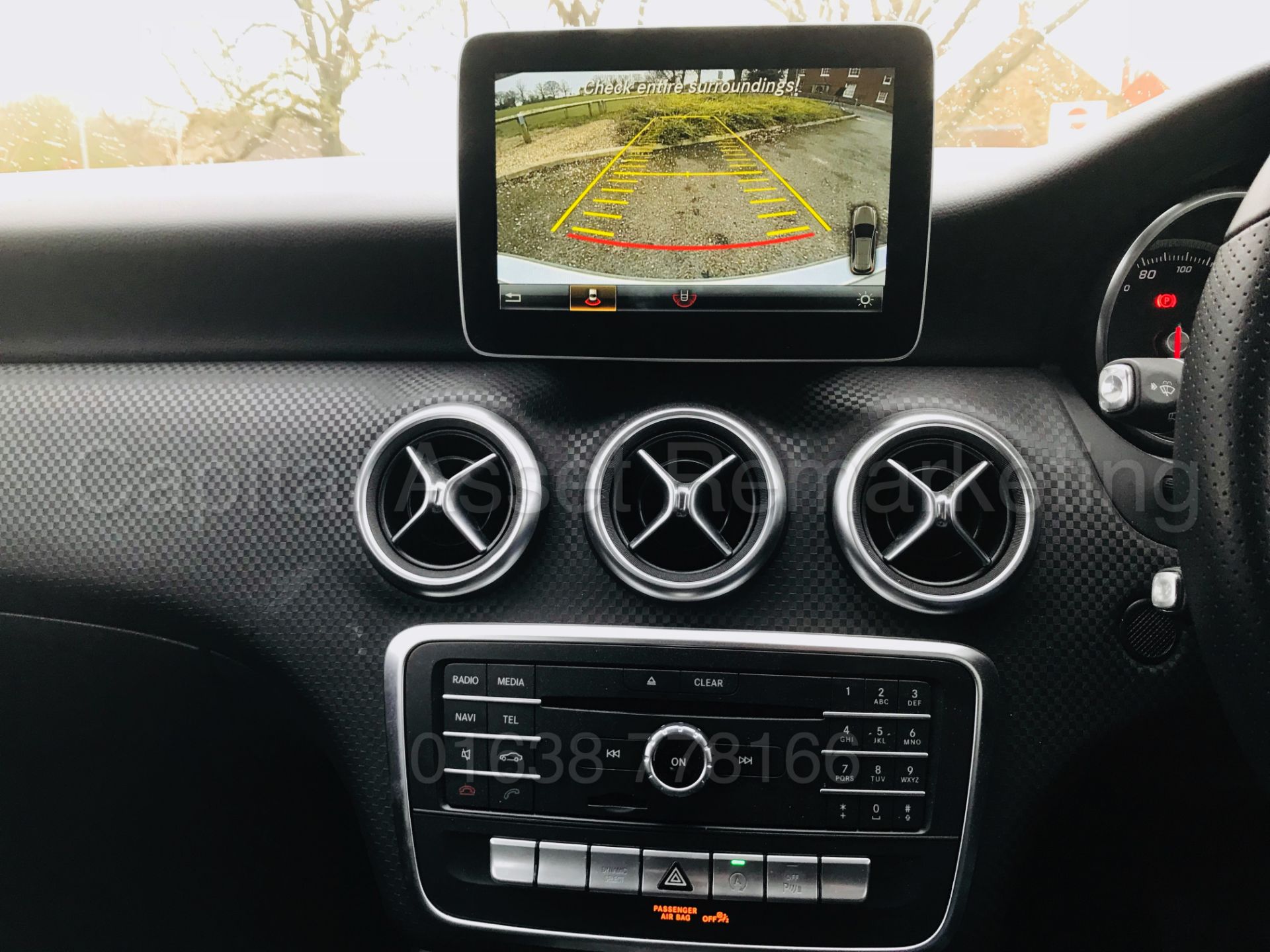 MERCEDES-BENZ A180D 'SPORT' (2017 MODEL) '7G TRONIC AUTO - LEATHER - SAT NAV' (1 OWNER FROM NEW) - Image 33 of 41