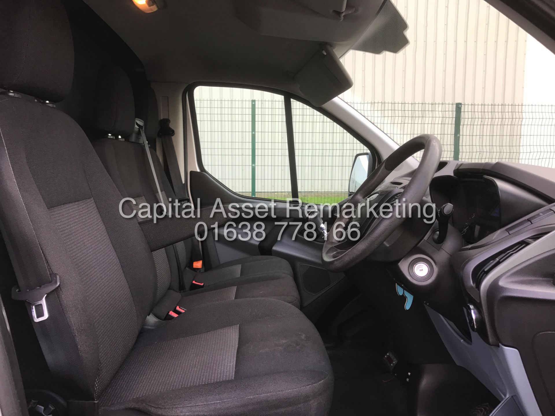 FORD TRANSIT CUSTOM 2.2TDCI "125BHP" FIRDGE VAN (2014 MODEL - NEW SHAPE) 1 OWNER - OVERNIGHT STANDBY - Bild 11 aus 18