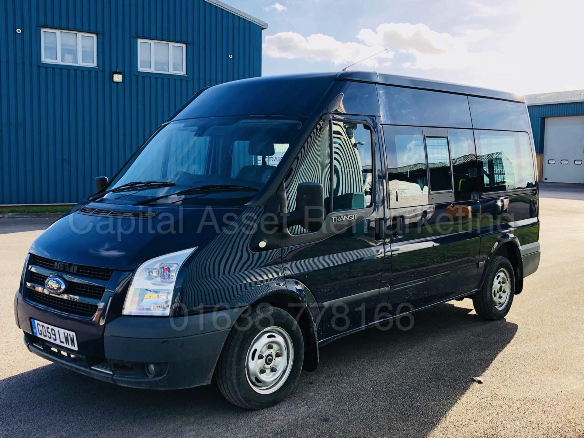 FORD TRANSIT 'TREND EDITION' 115 T300 'MW - 9 SEATER BUS' (2010) '2.2 TDCI - 115 PS - 6 SPEED'