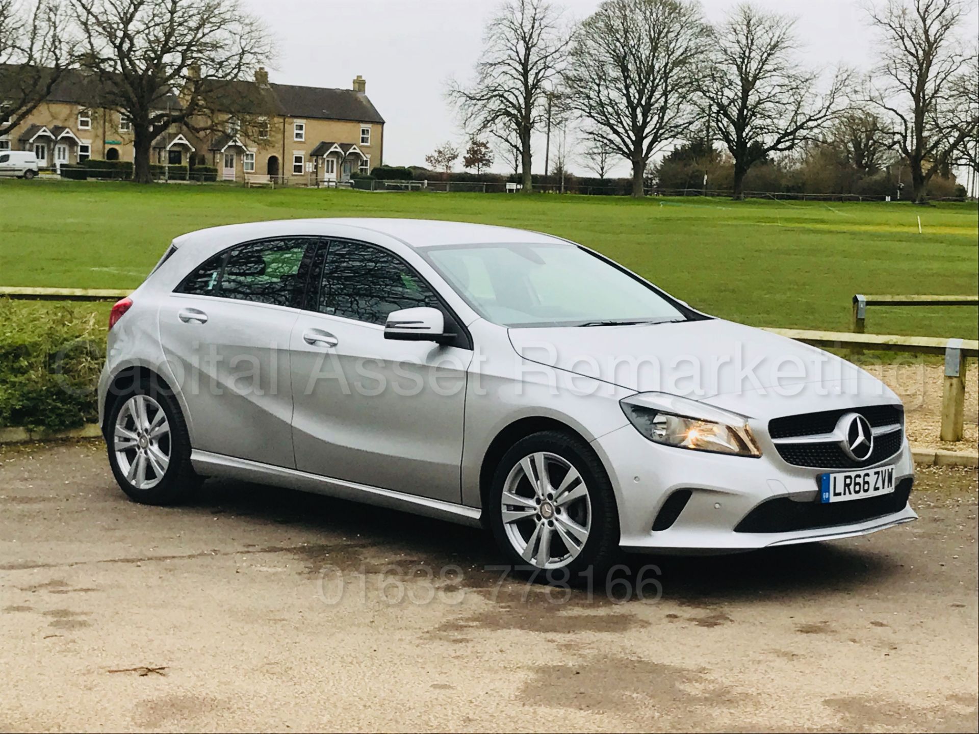 MERCEDES-BENZ A180D 'SPORT' (2017 MODEL) '7G TRONIC AUTO - LEATHER - SAT NAV' (1 OWNER FROM NEW)