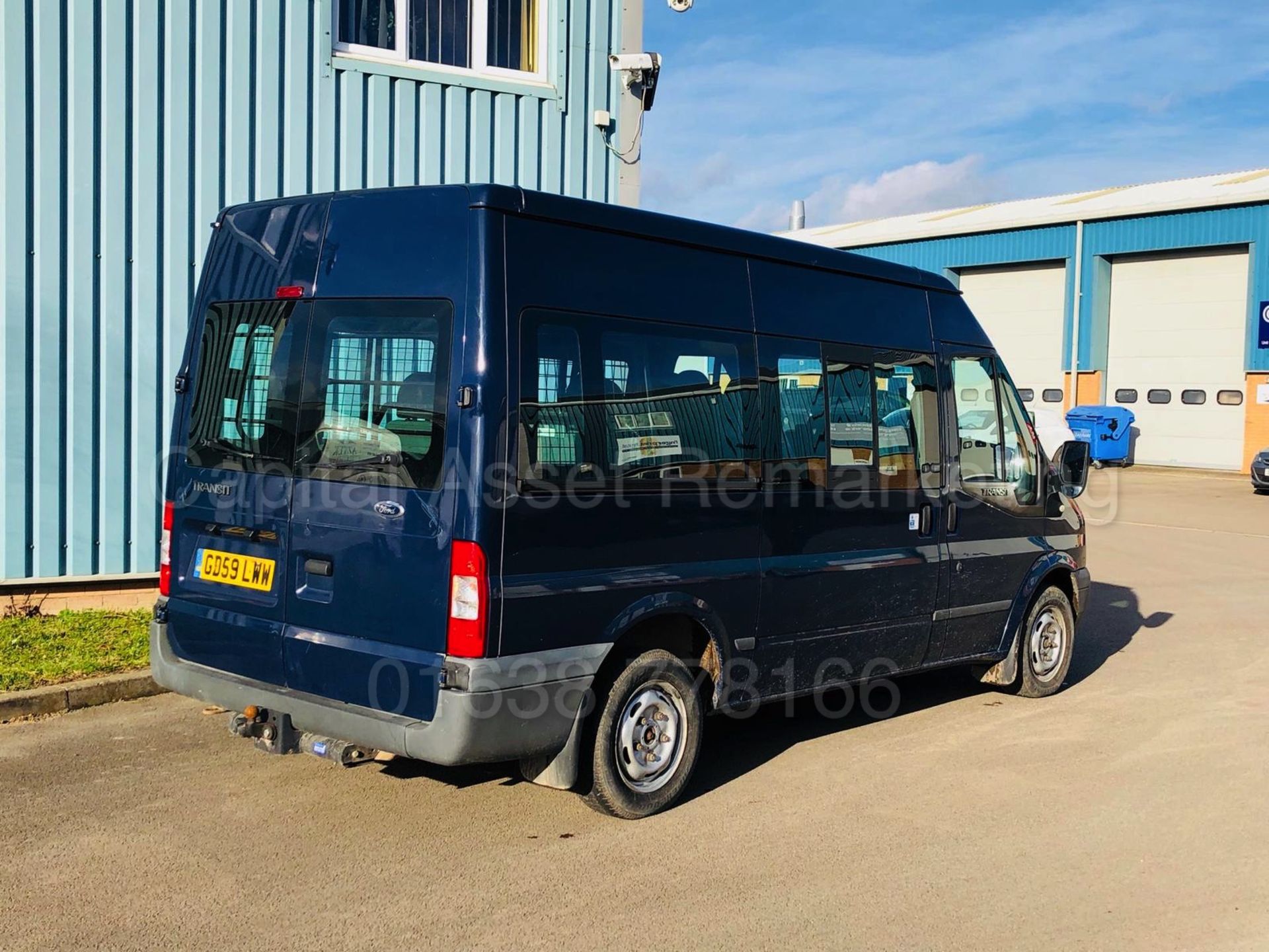 FORD TRANSIT 'TREND EDITION' 115 T300 'MW - 9 SEATER BUS' (2010) '2.2 TDCI - 115 PS - 6 SPEED' - Image 5 of 29