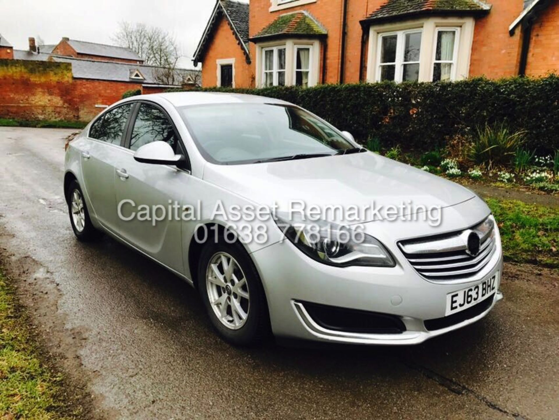 VAUXHALL INSIGNIA 2.0CDTI "ECOFLEX DESIGN - 140BHP - 6 SPEED" HATCHBACK (2014 MODEL - NEW SHAPE)