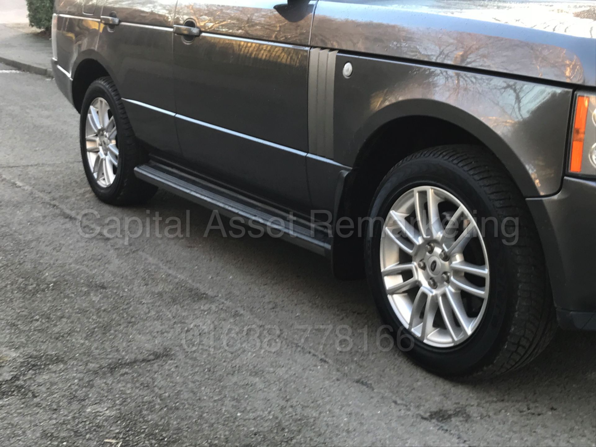 (ON Sale) RANGE ROVER VOGUE (2006) '4.4 V8 - 306 BHP - AUTO - LEATHER - SAT NAV' (NO VAT - SAVE 20%) - Image 12 of 39