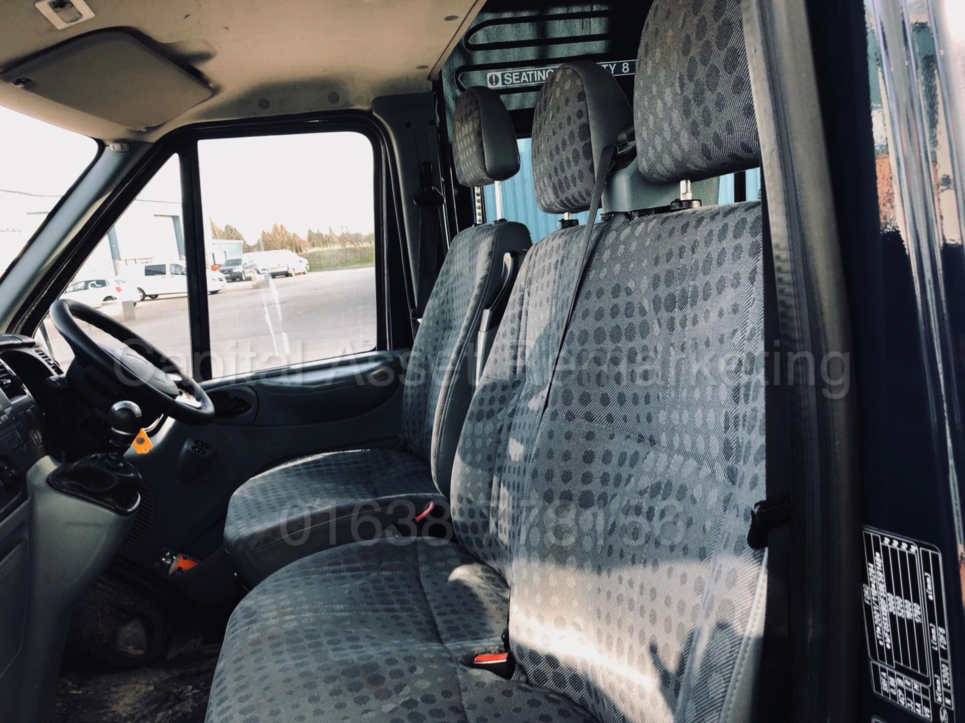 FORD TRANSIT 'TREND EDITION' 115 T300 'MW - 9 SEATER BUS' (2010) '2.2 TDCI - 115 PS - 6 SPEED' - Image 20 of 29