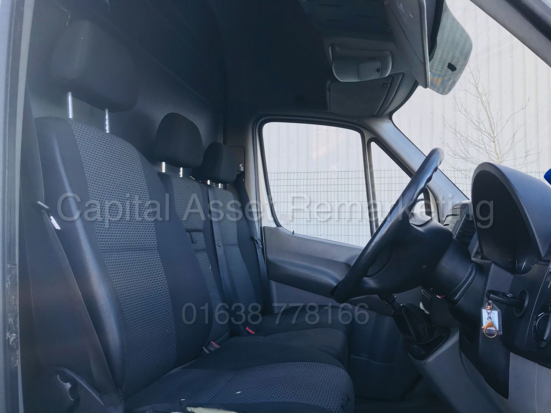 (ON SALE) MERCEDES-BENZ SPRINTER 313 CDI 'LWB HI-ROOF' (2014 MODEL) '130 BHP -6 SPEED'CRUISE CONTROL - Bild 16 aus 25