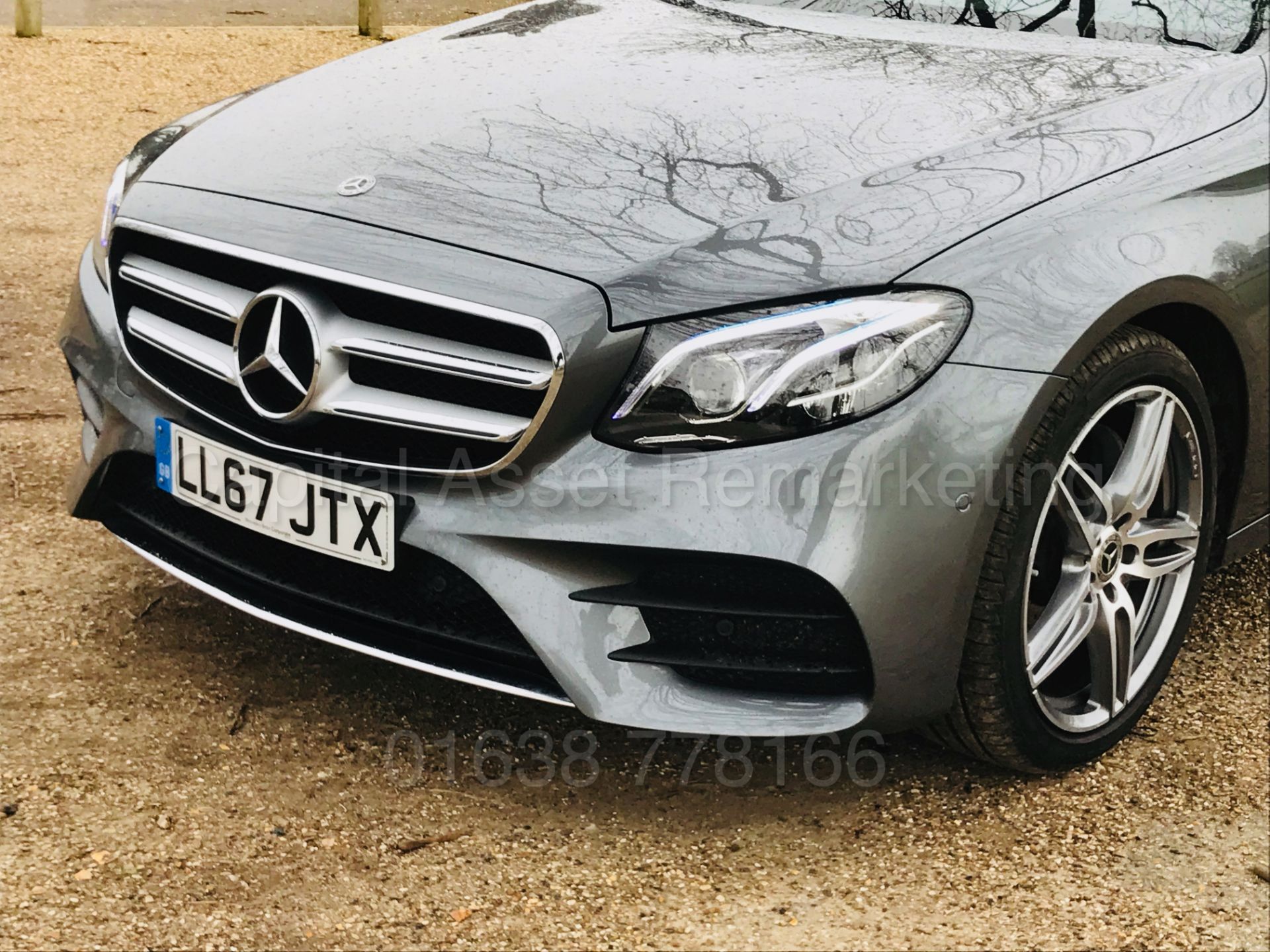 MERCEDES-BENZ E220D 'AMG PREMIUM PLUS' (2017 - 67 REG) '9-G TRONIC - SAT NAV - PAN ROOF' *HUGE SPEC* - Bild 24 aus 60