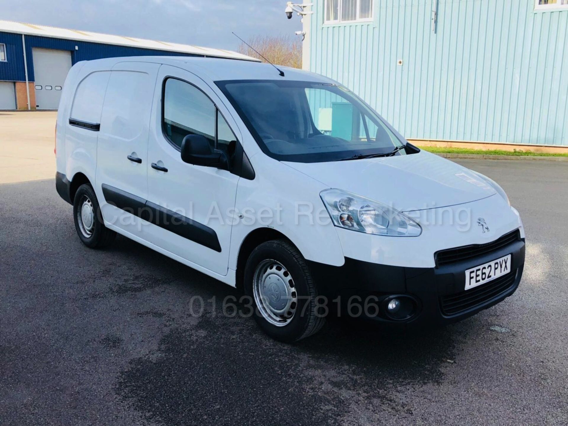 PEUGEOT PARTNER CRC '5 SEATER CREW VAN' (2013 MODEL) '1.6 HDI - 90 BHP - 5 SPEED' (50 MPG+) - Image 2 of 27