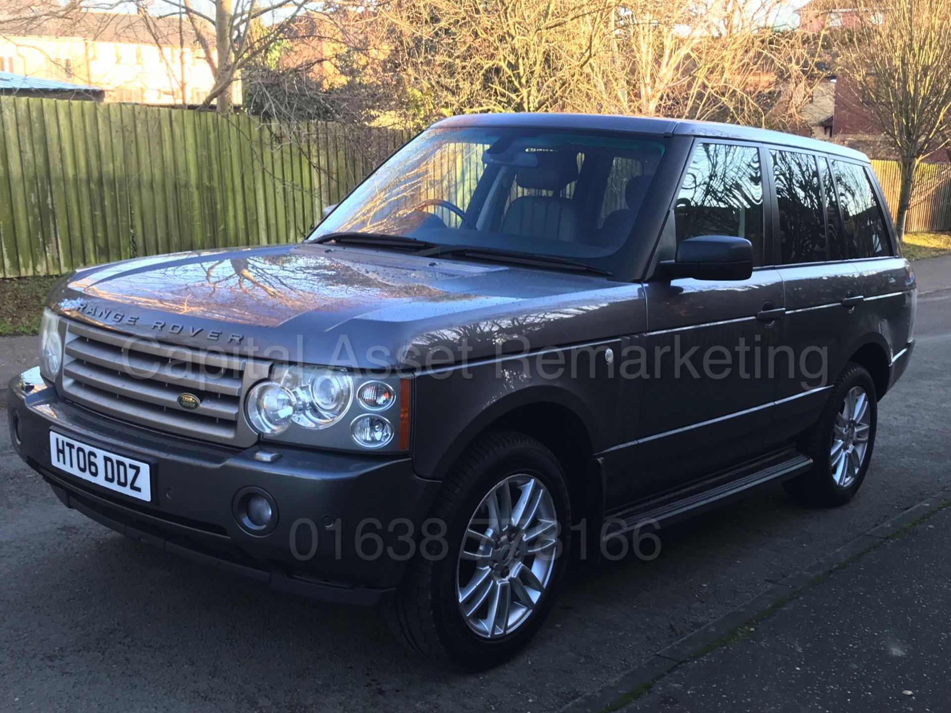 (ON Sale) RANGE ROVER VOGUE (2006) '4.4 V8 - 306 BHP - AUTO - LEATHER - SAT NAV' (NO VAT - SAVE 20%) - Bild 2 aus 39