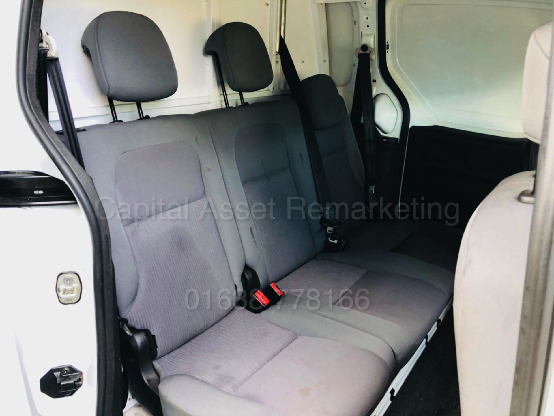 PEUGEOT PARTNER CRC '5 SEATER CREW VAN' (2013 MODEL) '1.6 HDI - 90 BHP - 5 SPEED' (50 MPG+) - Bild 12 aus 27