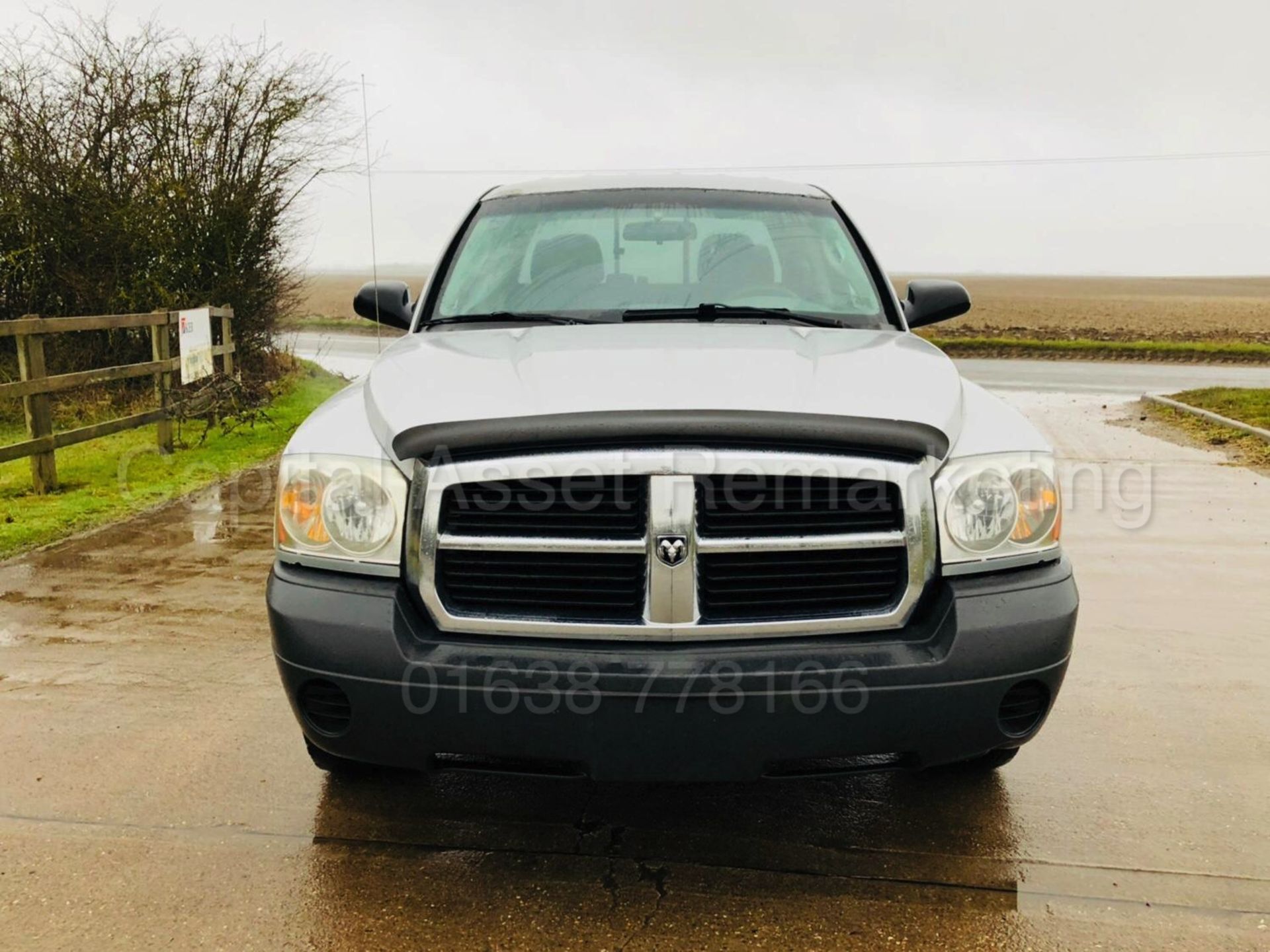 DODGE DAKOTA '4X4 - DOUBLE CAB PICK-UP' (2007 MODEL) *3.6 V6 - AUTO - COLUM CHANGE' - Image 10 of 21