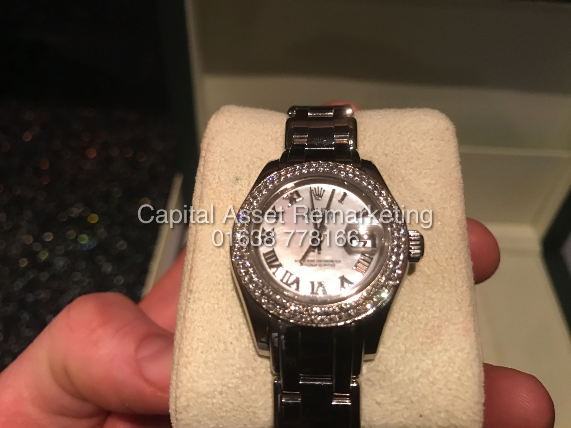 ROLEX PEARLMASTER "WHITE GOLD" (80339) MOTHER OF PEARL FACE - DOUBLE DIAMOND BEZEL - OYSTER BRACELET - Image 7 of 10