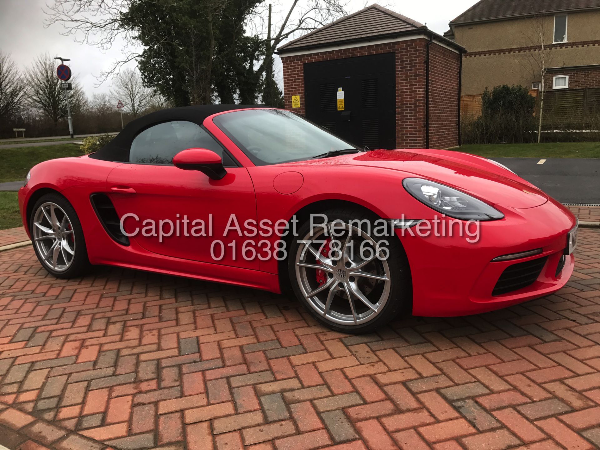 (ON SALE) PORSCHE BOXSTER S (718)CONVERTIBLE (17REG) NEW SHAPE-350 BHP-PDK AUTO' (1 OWNER-LOW MILES) - Image 2 of 34