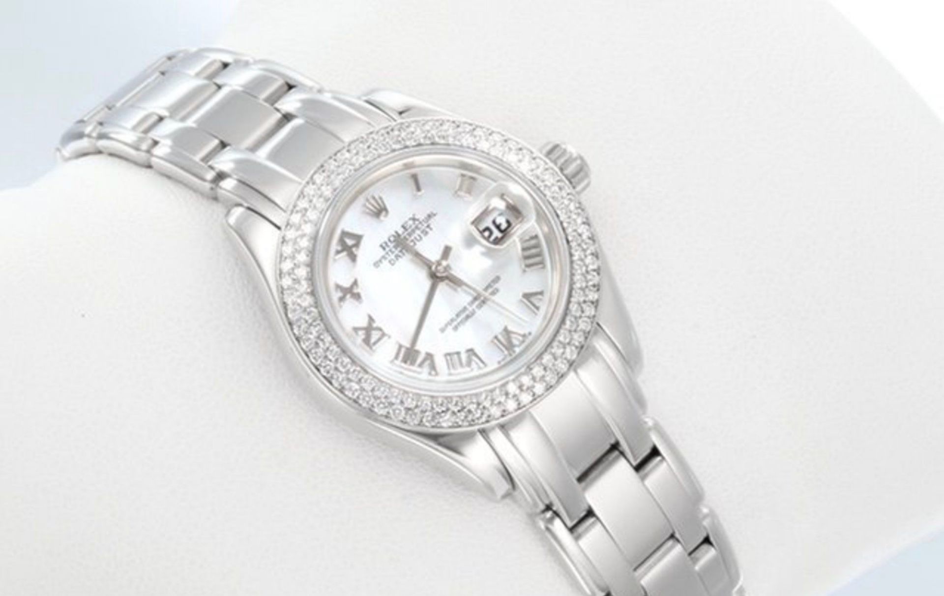 ROLEX PEARLMASTER "WHITE GOLD" (80339) MOTHER OF PEARL FACE - DOUBLE DIAMOND BEZEL - OYSTER BRACELET