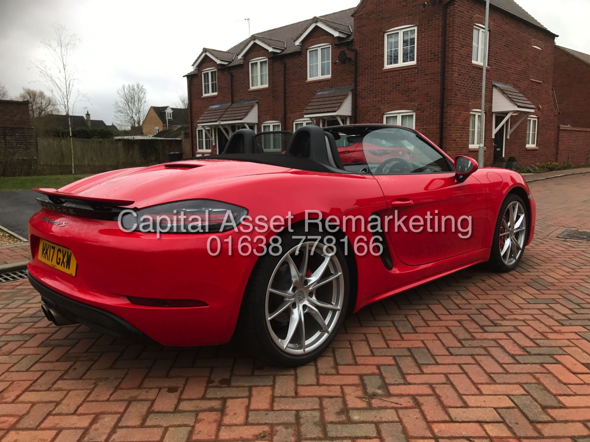 (ON SALE) PORSCHE BOXSTER S (718)CONVERTIBLE (17REG) NEW SHAPE-350 BHP-PDK AUTO' (1 OWNER-LOW MILES) - Image 17 of 34